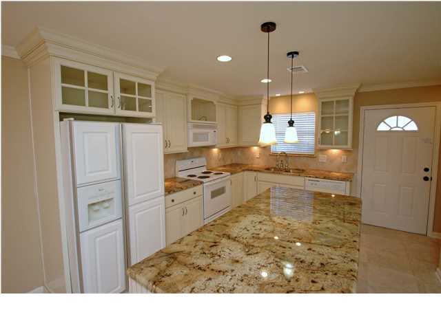 SUMMER HAVEN NORTH T/H - Residential