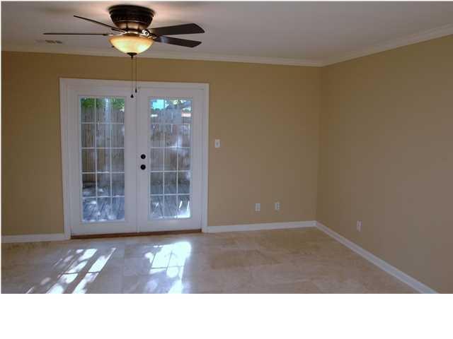 SUMMER HAVEN NORTH T/H - Residential