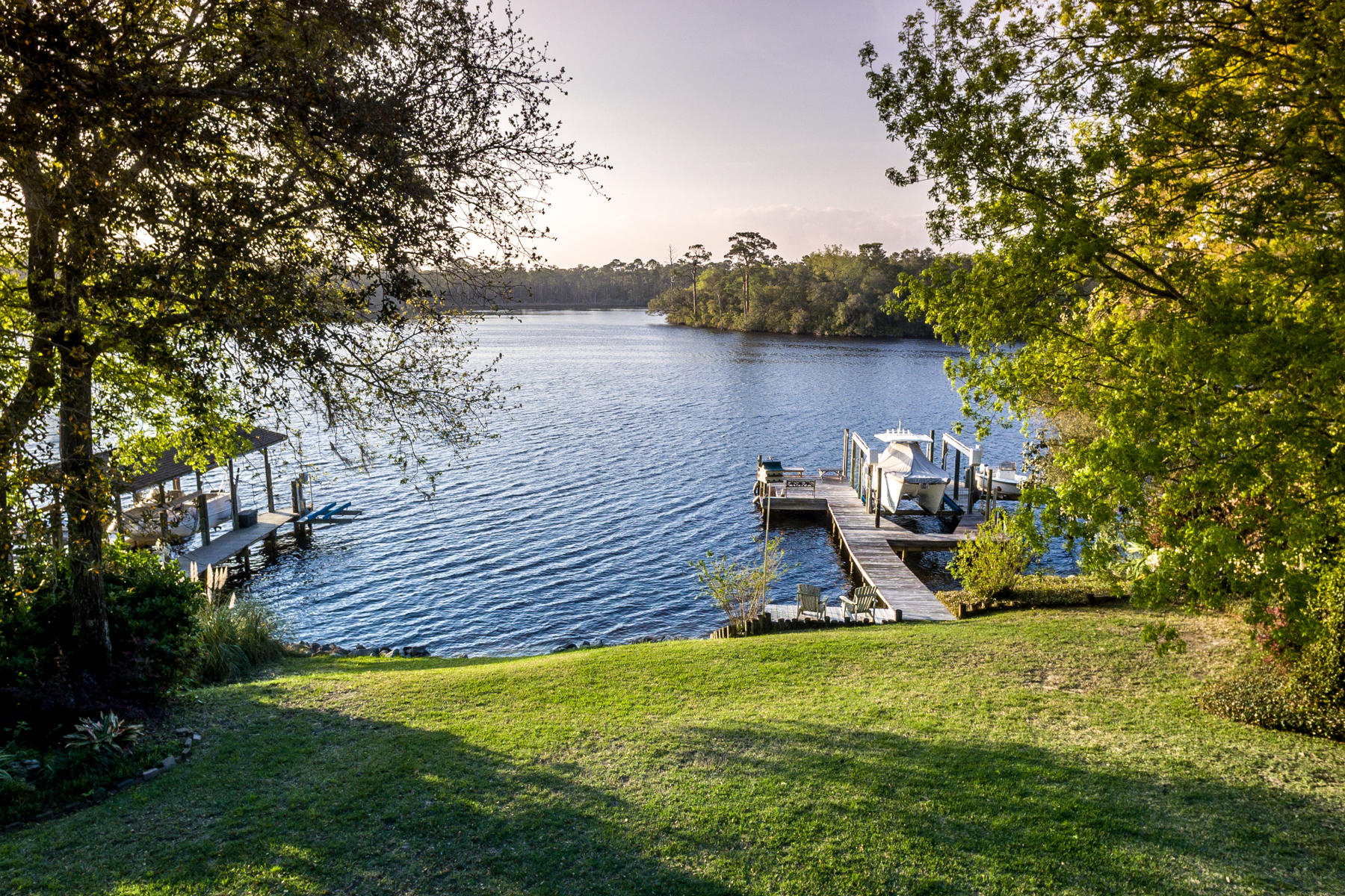 LAKE PIPPIN - Residential