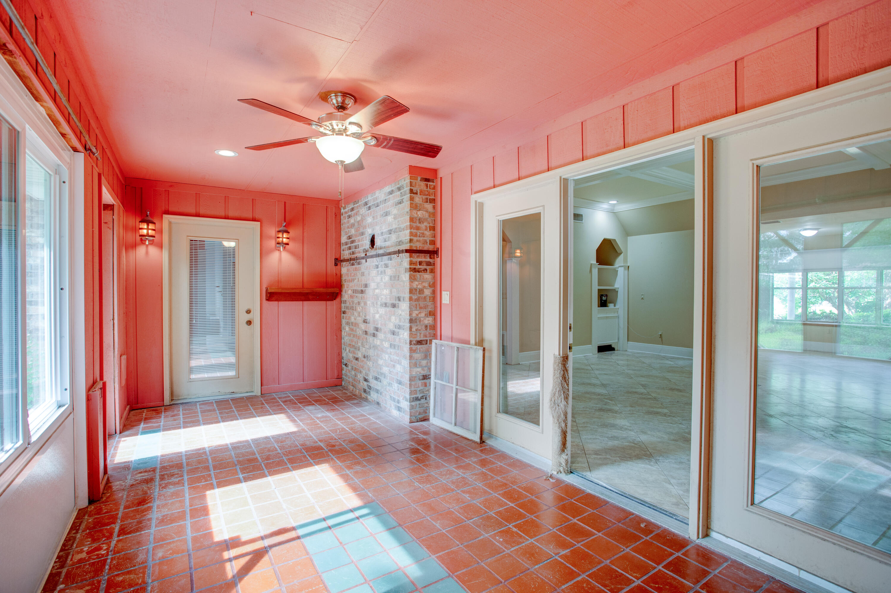 FIELD S/D 1ST ADDN - Residential