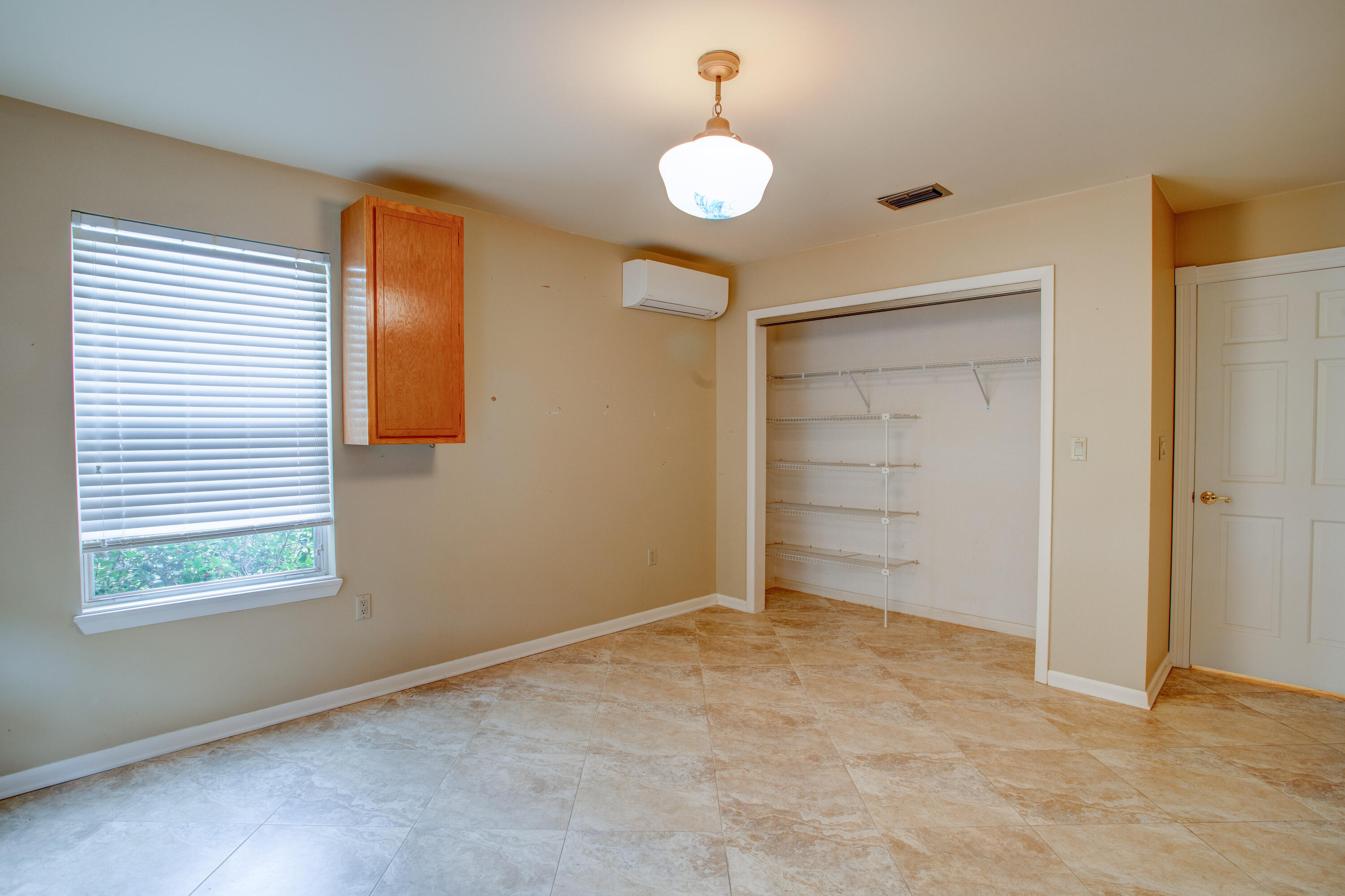 FIELD S/D 1ST ADDN - Residential