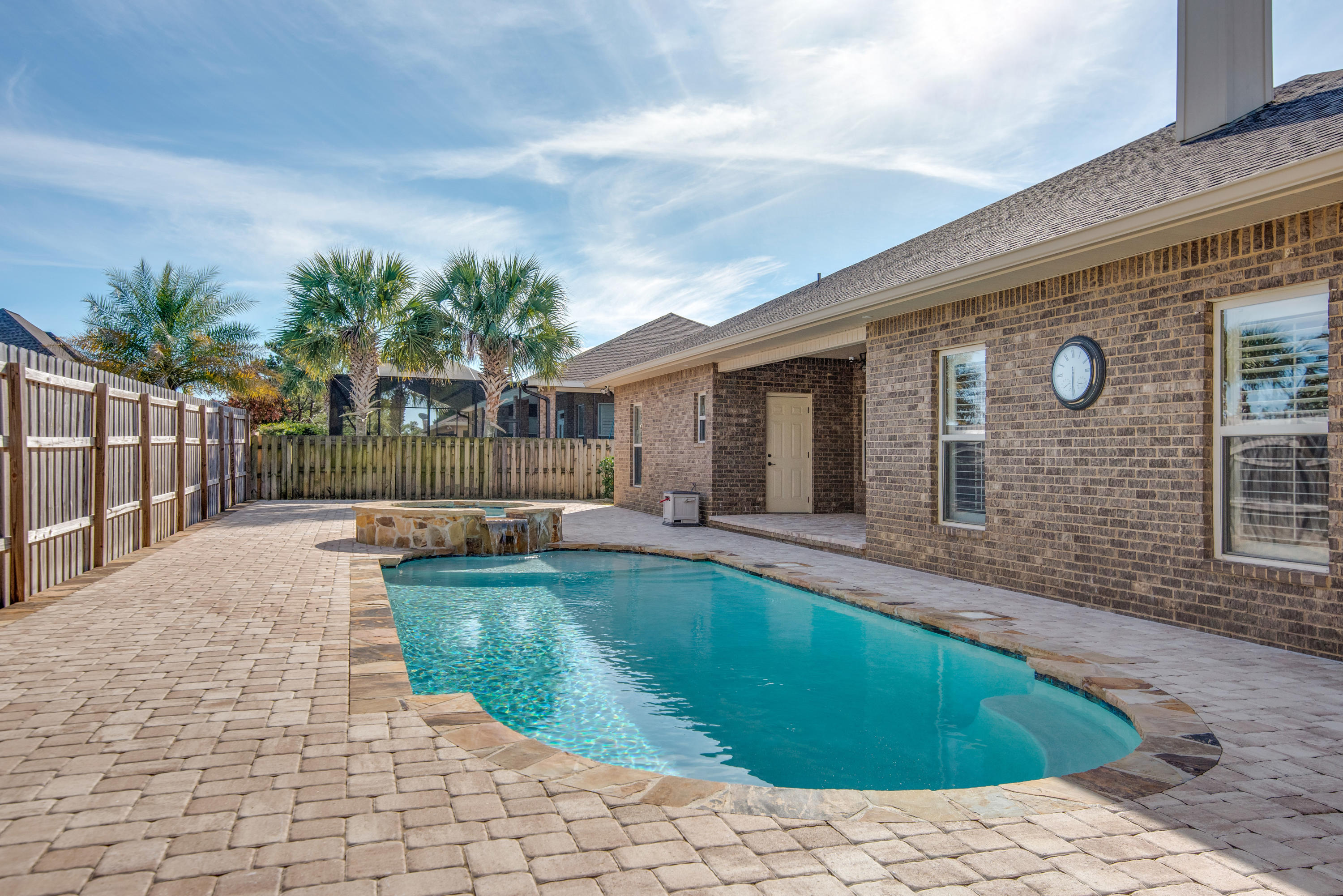 HERITAGE PARK - Residential