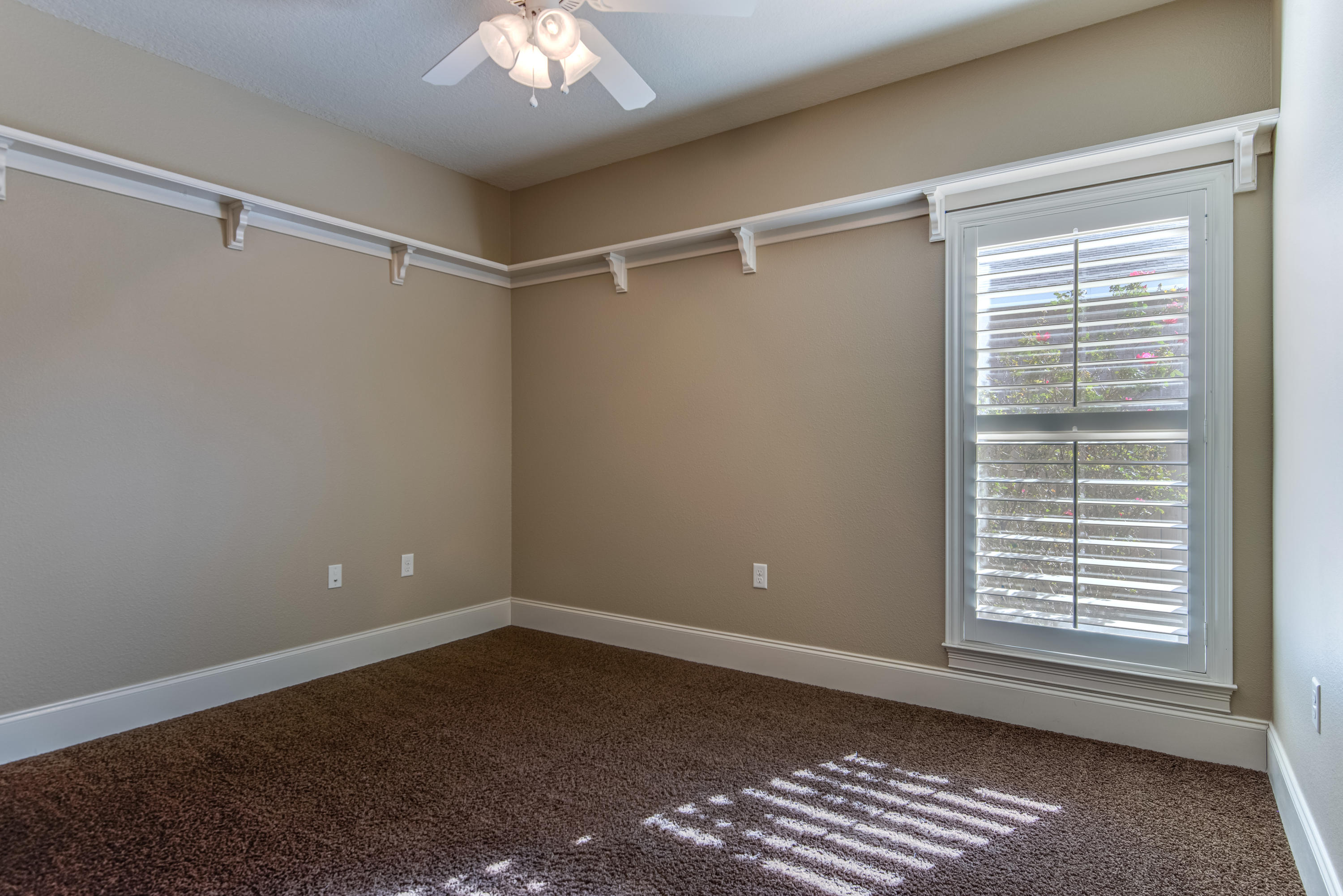 HERITAGE PARK - Residential