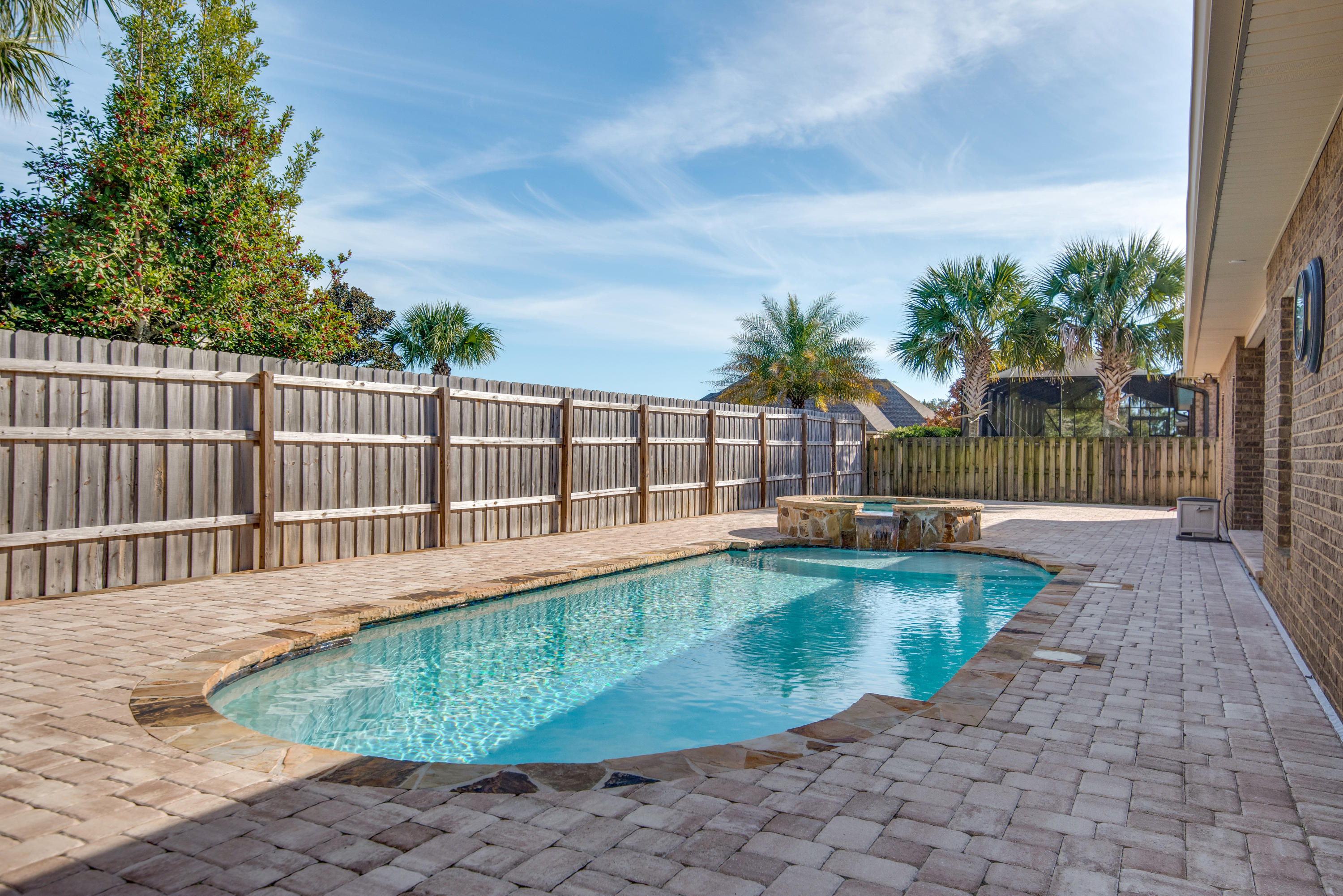 HERITAGE PARK - Residential