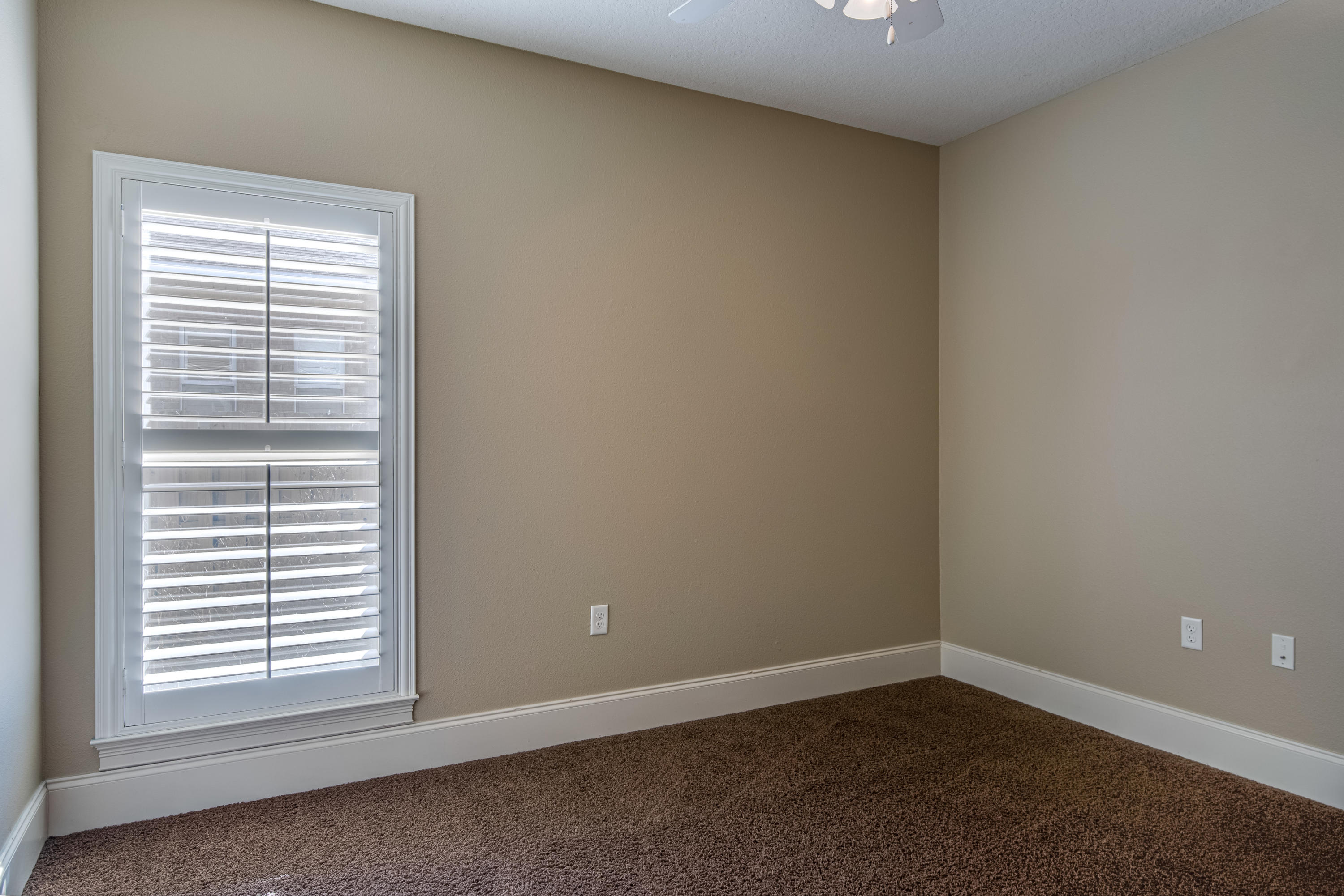 HERITAGE PARK - Residential