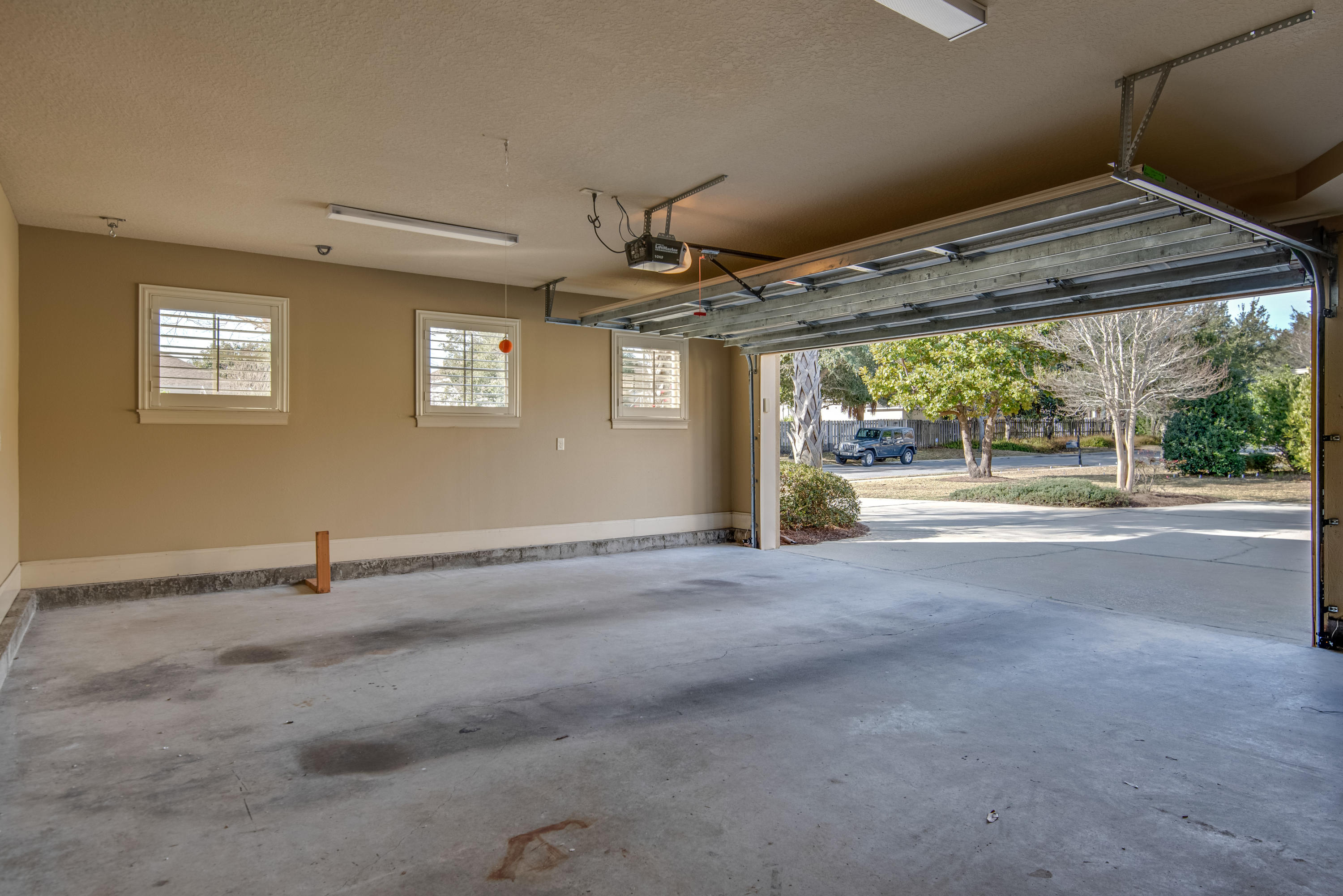 HERITAGE PARK - Residential