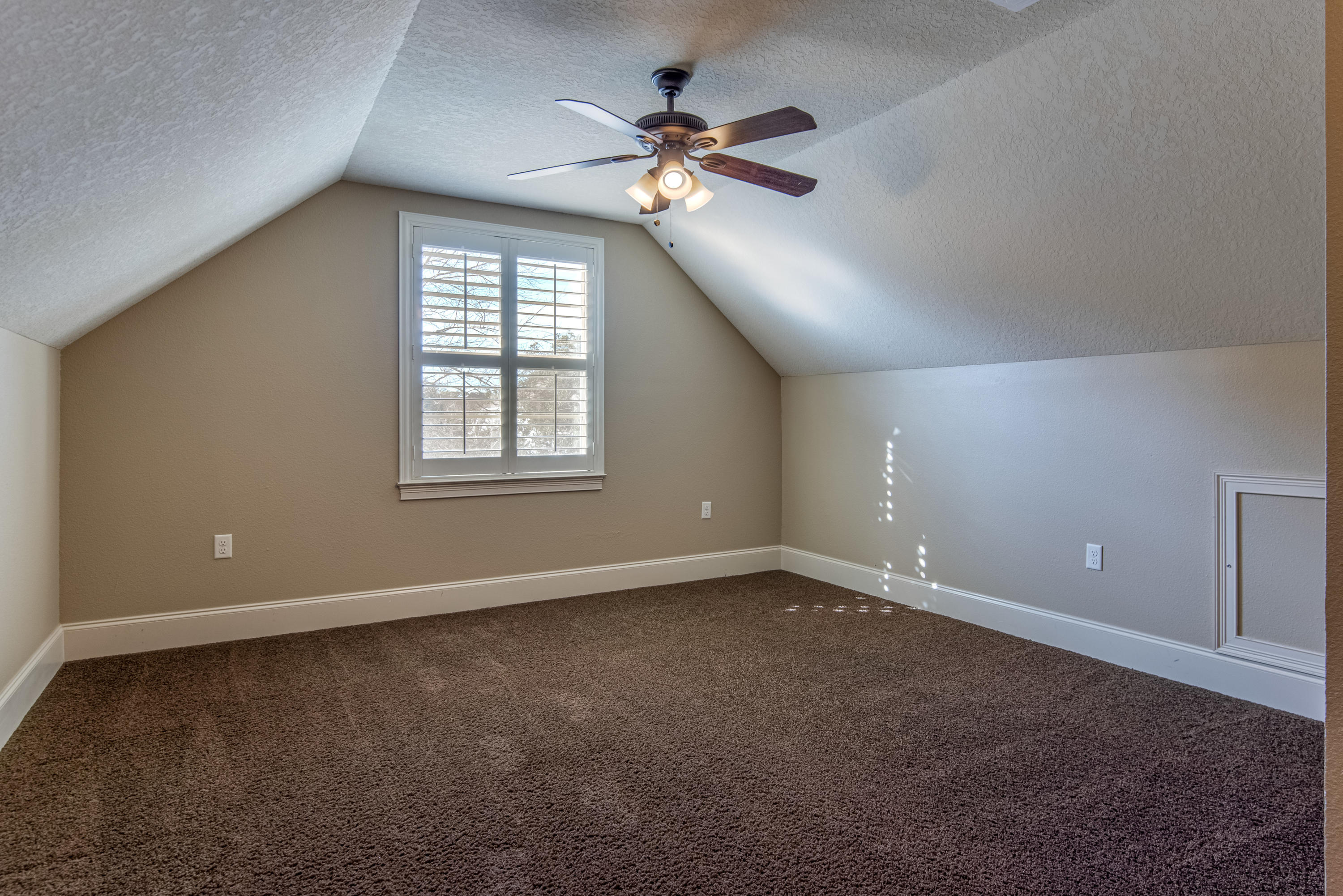 HERITAGE PARK - Residential