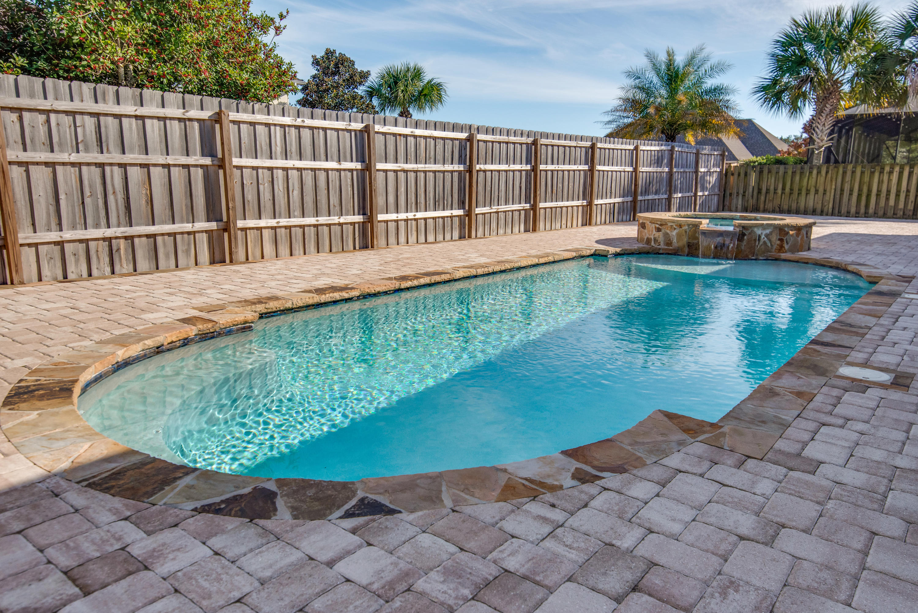 HERITAGE PARK - Residential