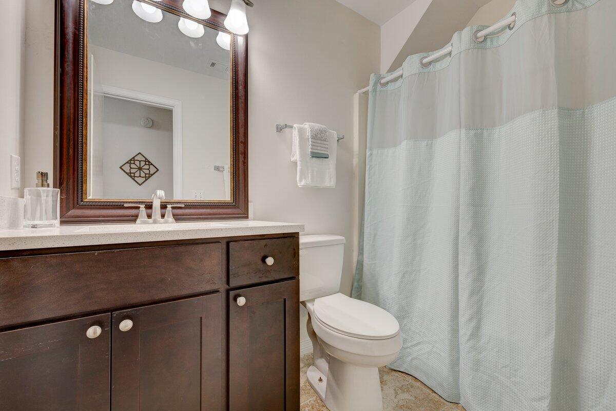 ROANOKE VILLAGE S/D - Residential