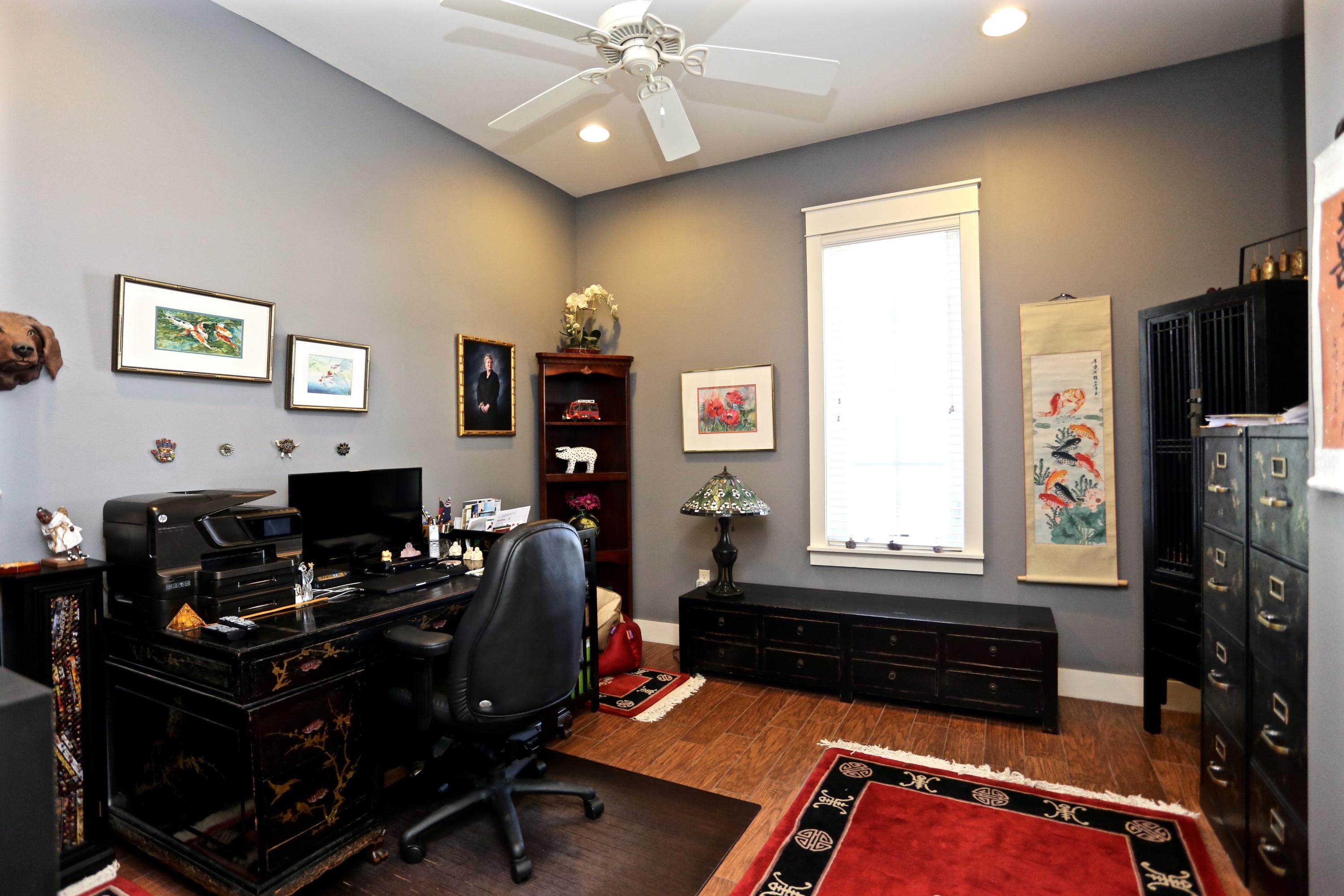 CARSON OAKS - Residential