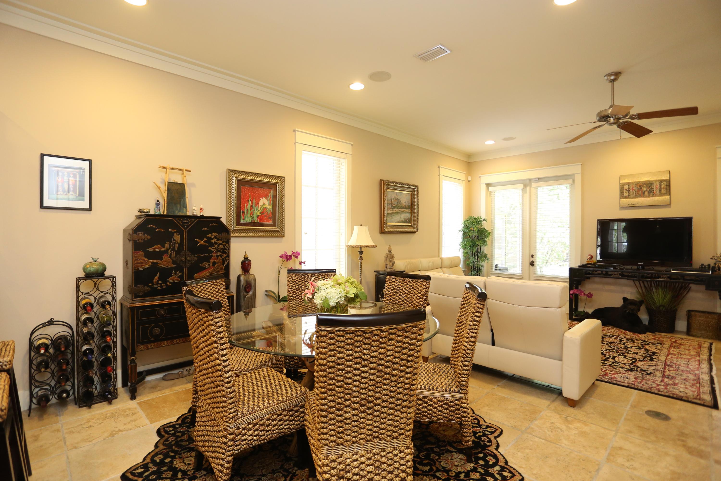 CARSON OAKS - Residential