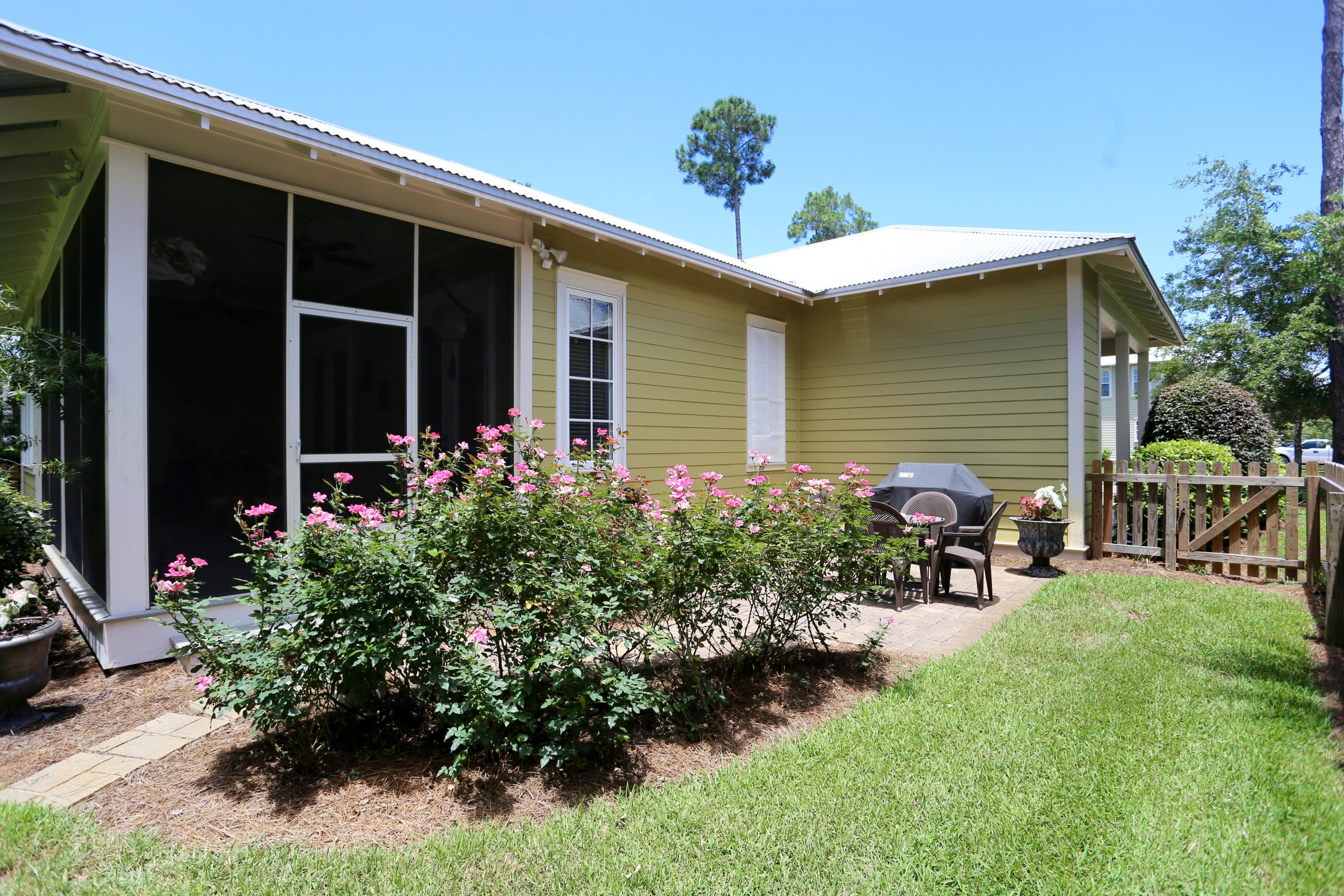 CARSON OAKS - Residential