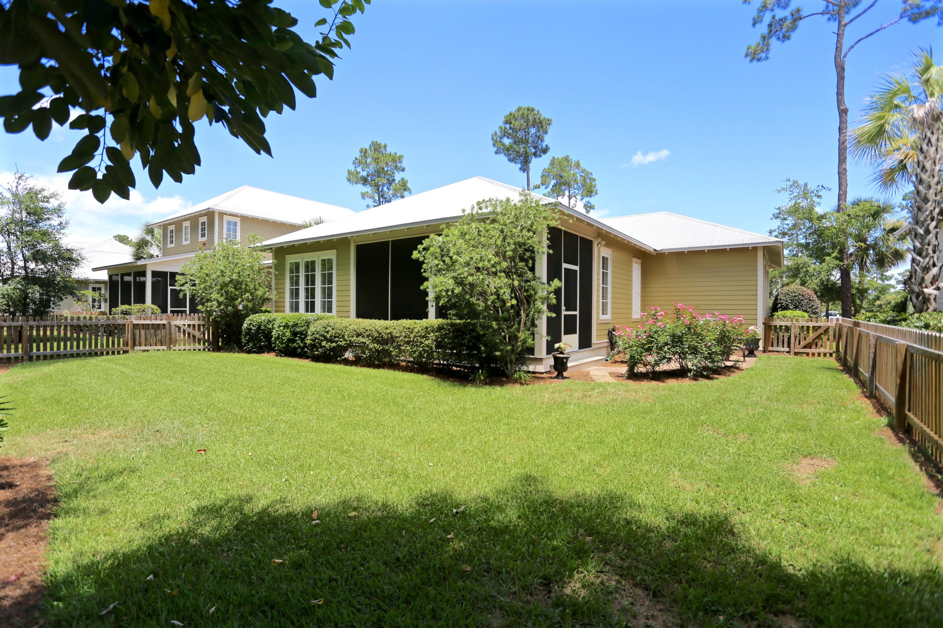 CARSON OAKS - Residential