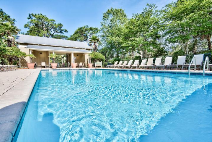 CARSON OAKS - Residential