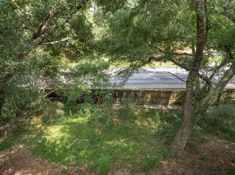 A home in Niceville