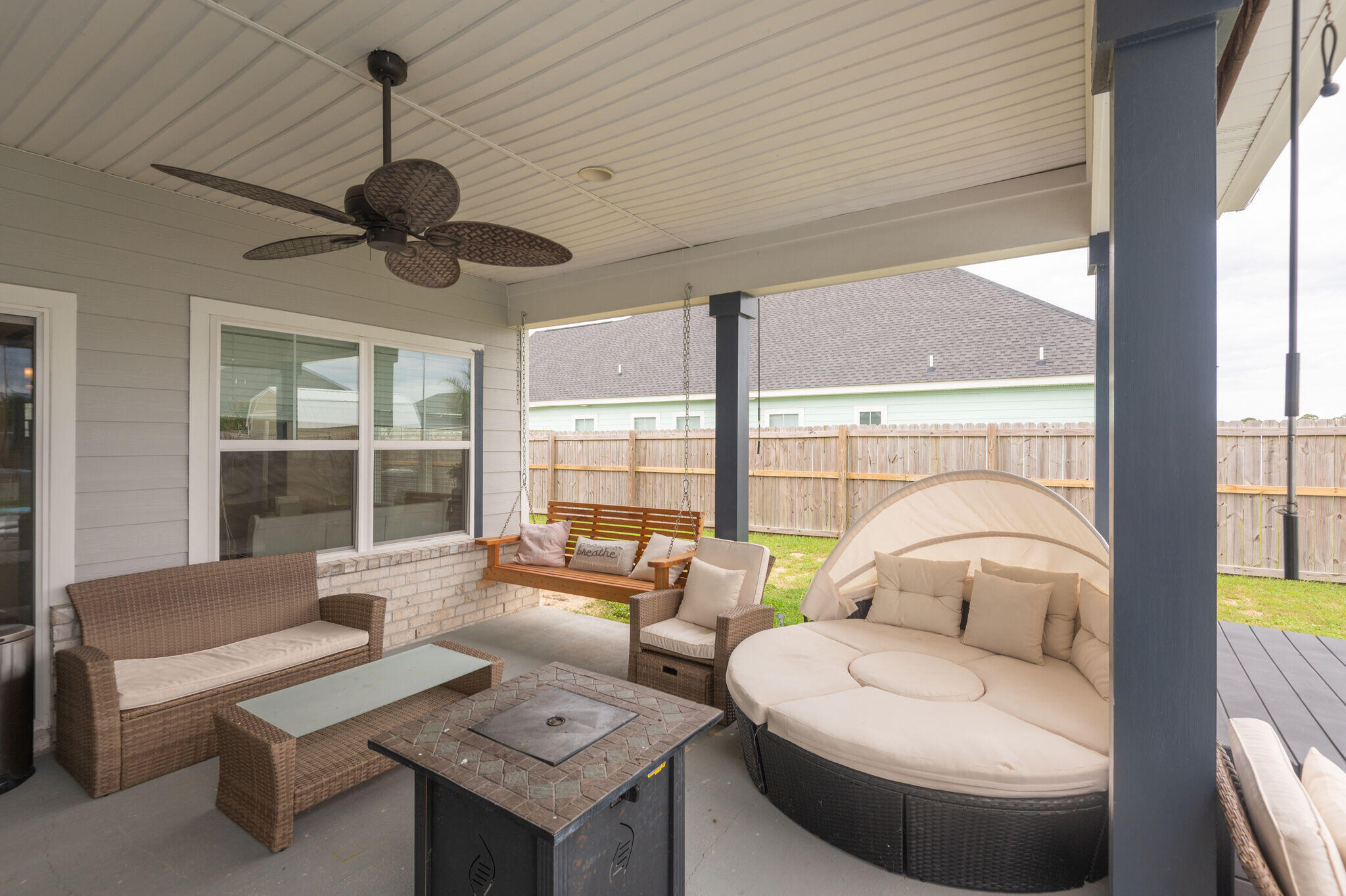 CROSS CREEK - Residential