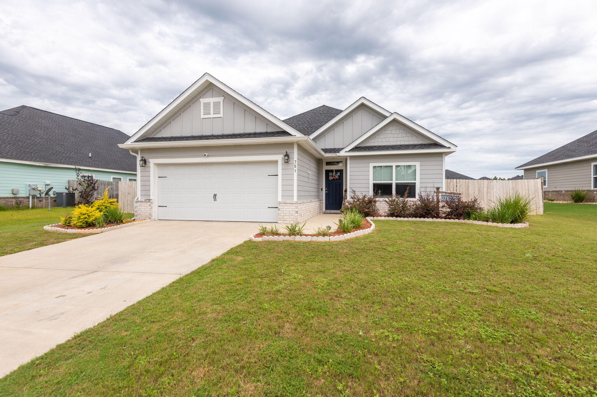 CROSS CREEK - Residential