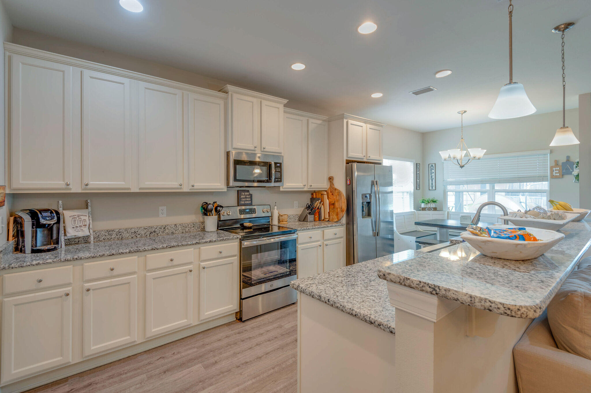 CROSS CREEK - Residential