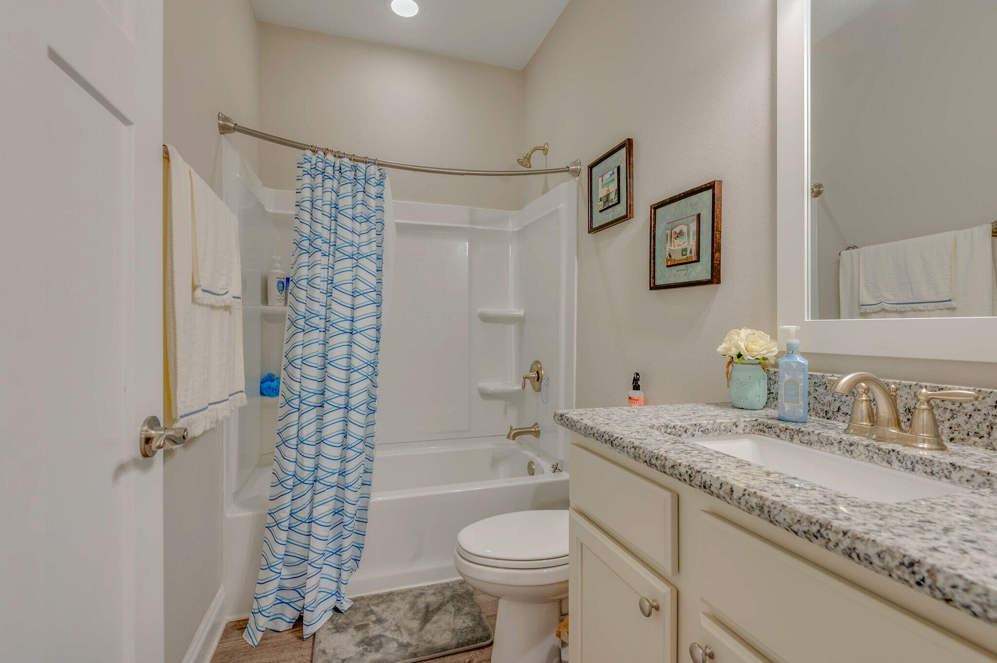 CROSS CREEK - Residential