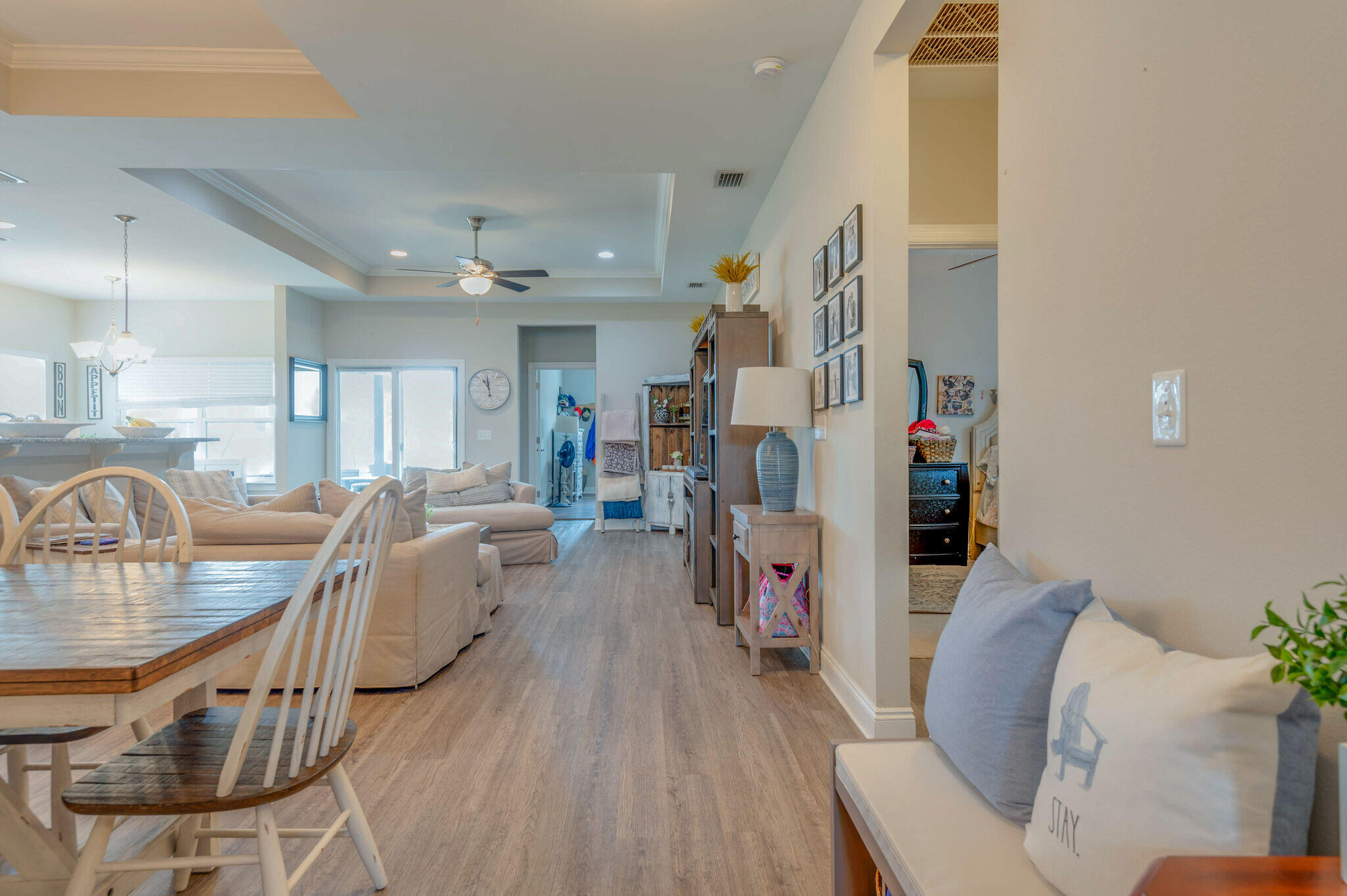 CROSS CREEK - Residential