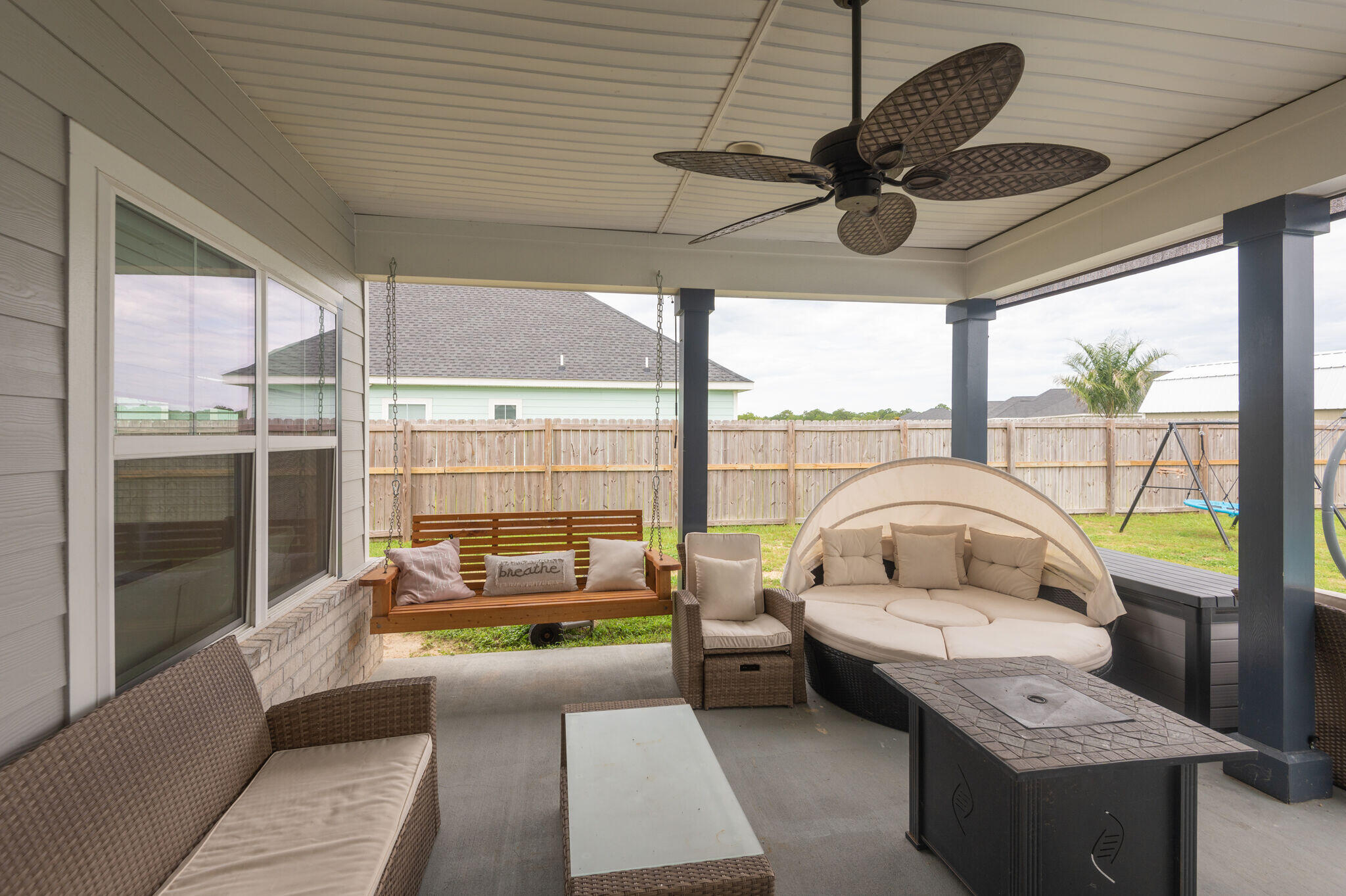 CROSS CREEK - Residential