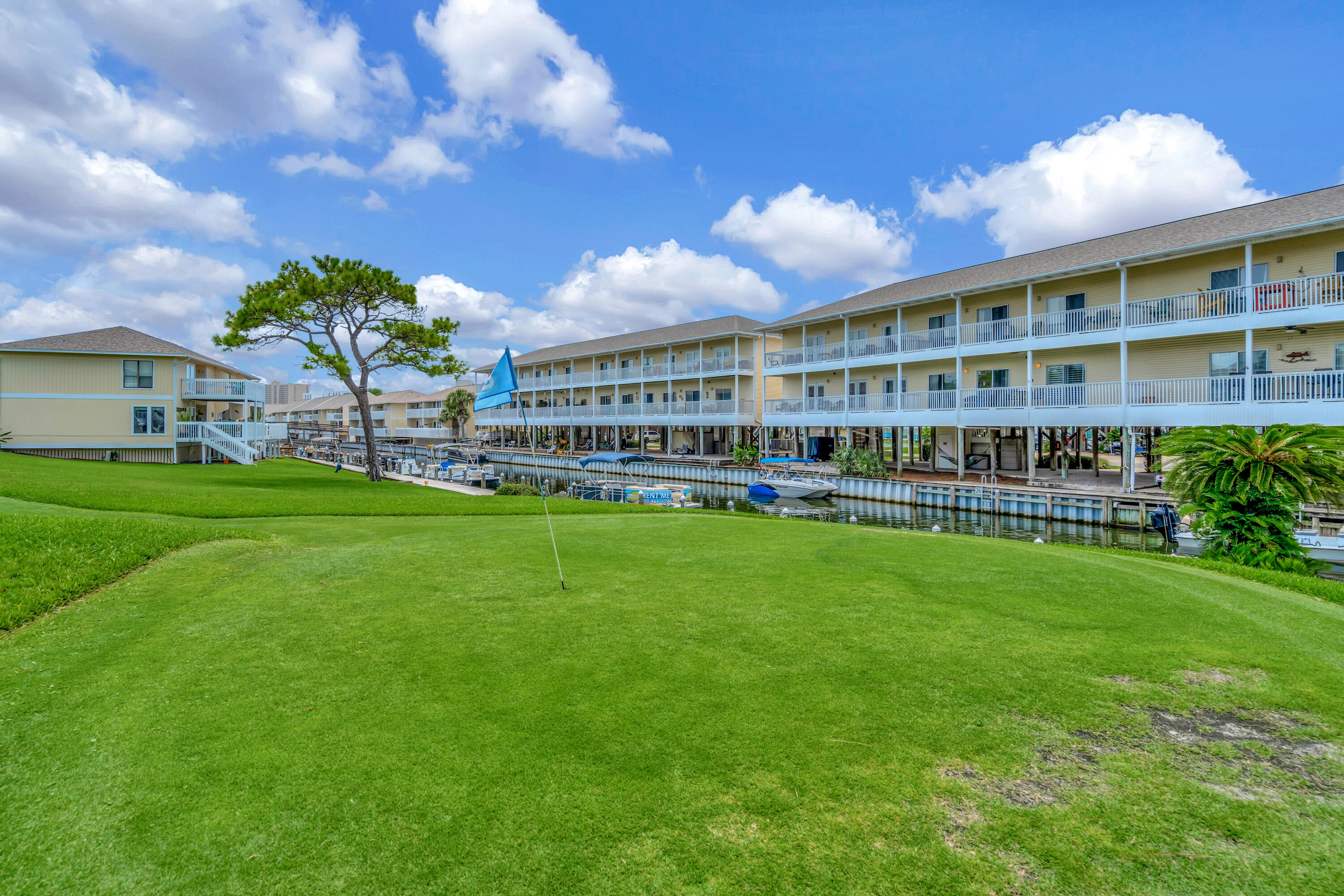 SANDPIPER COVE PHASE #1 UNIT A BLDG 11 - Residential