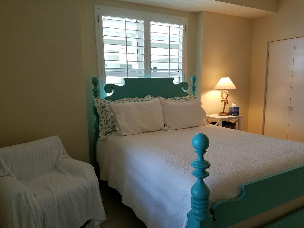 BEACH COLONY WEST CONDO - Residential