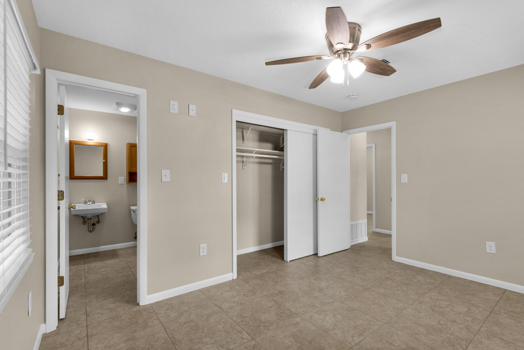 BAYRIDGE ADDN TO FORT WALTON BEACH - Residential Lease