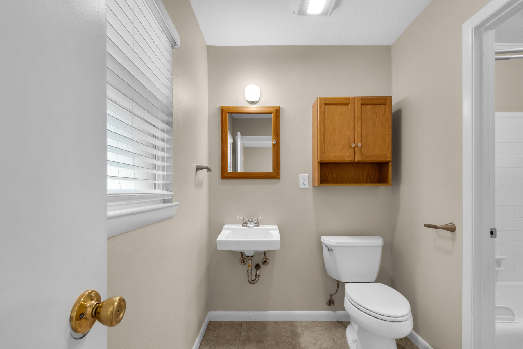 BAYRIDGE ADDN TO FORT WALTON BEACH - Residential Lease