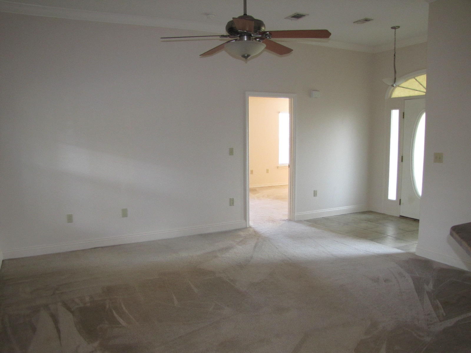 SPRING HOLLOW ESTATES - Residential Lease