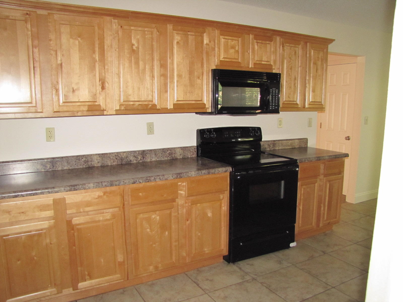 SPRING HOLLOW ESTATES - Residential Lease