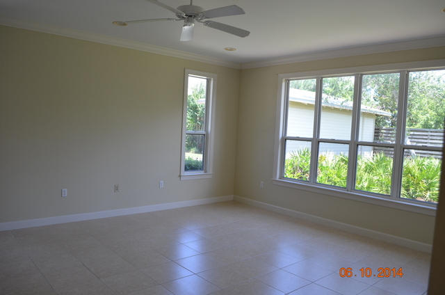 CRYSTAL LAKE AT SANDESTIN - Residential