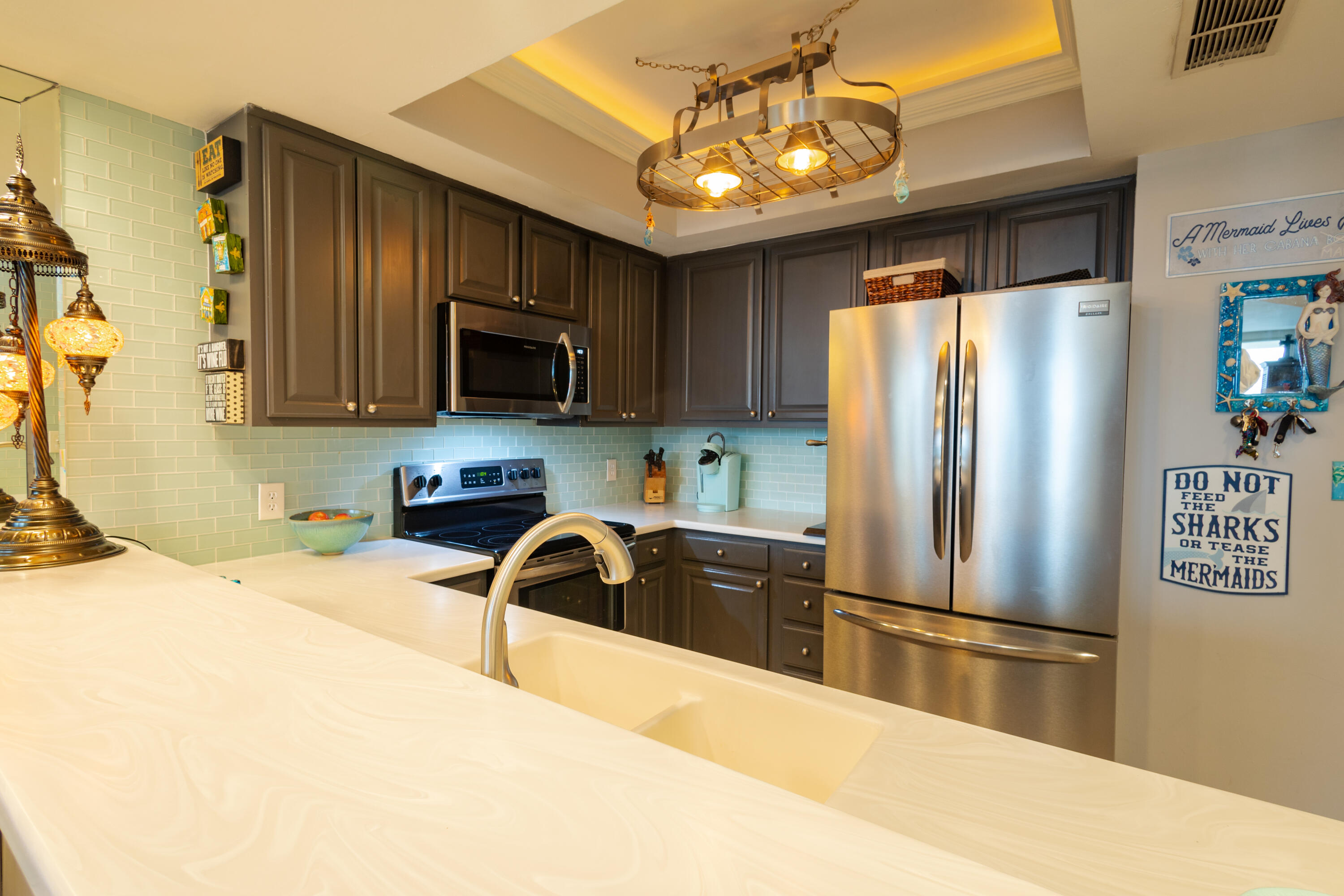 EAST PASS TOWERS CONDO PH 2 - Residential