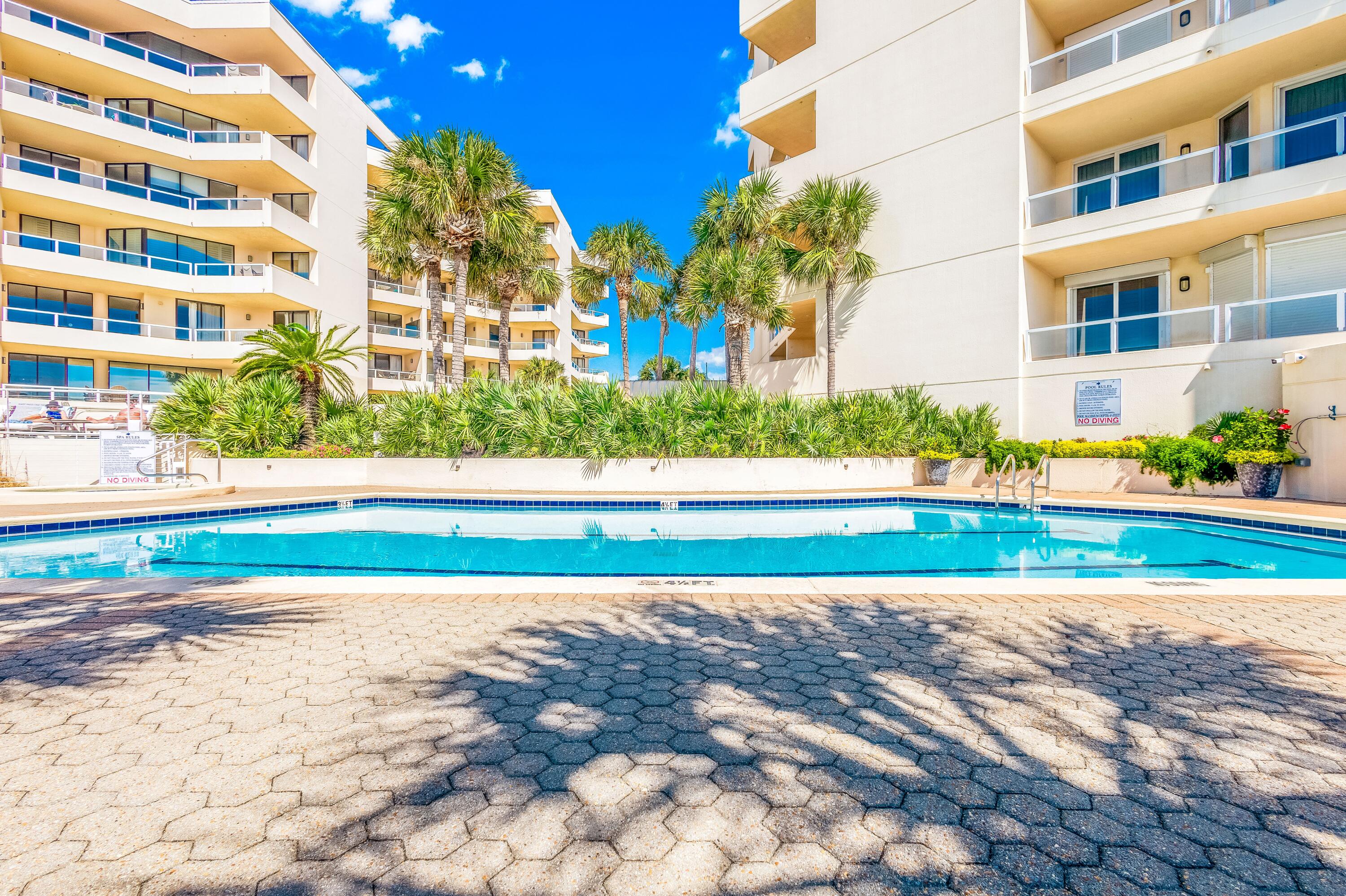 EAST PASS TOWERS CONDO PH 2 - Residential
