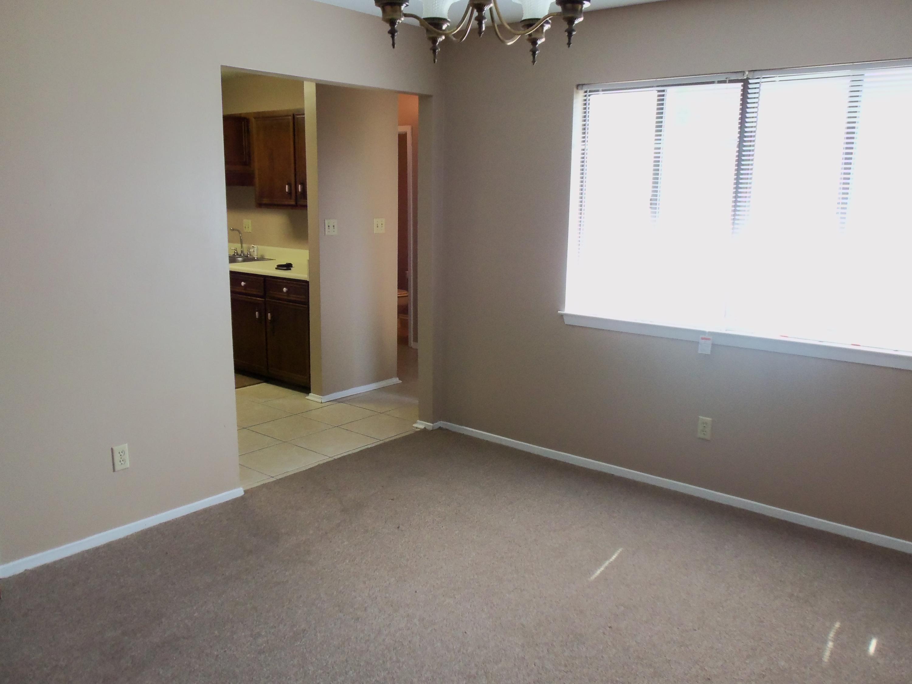 METES & BOUNDS - Residential Lease