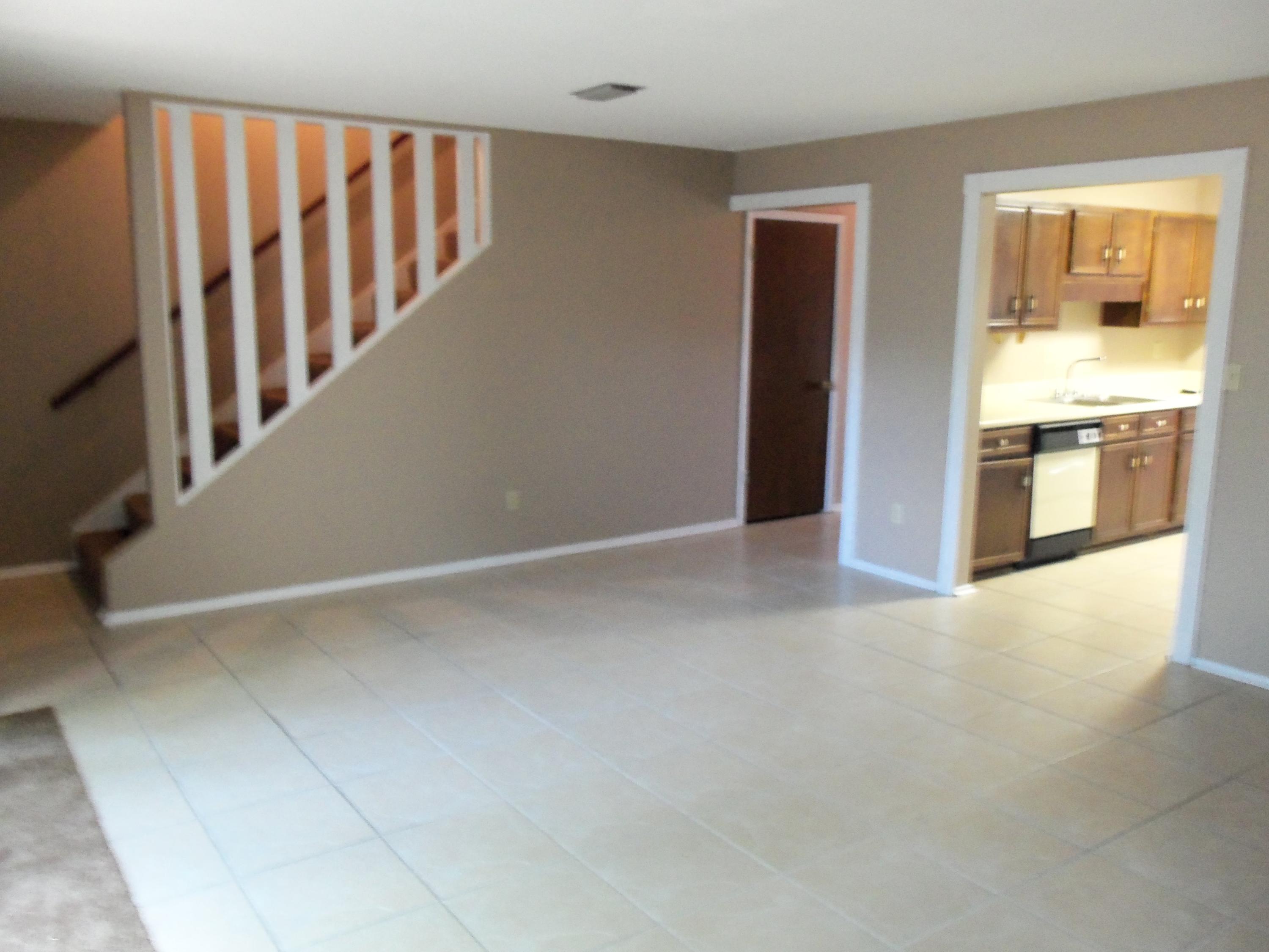 METES & BOUNDS - Residential Lease