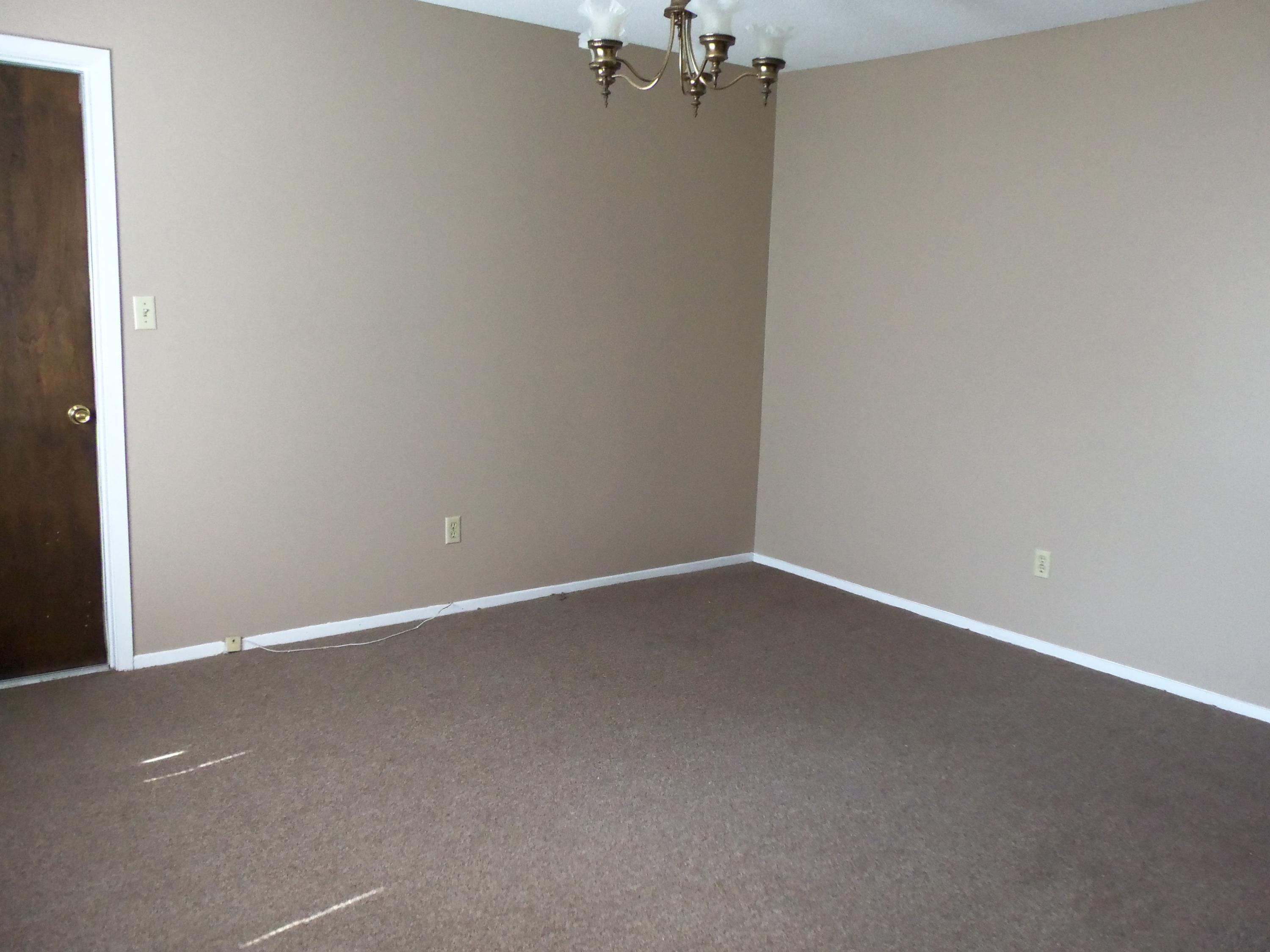 METES & BOUNDS - Residential Lease