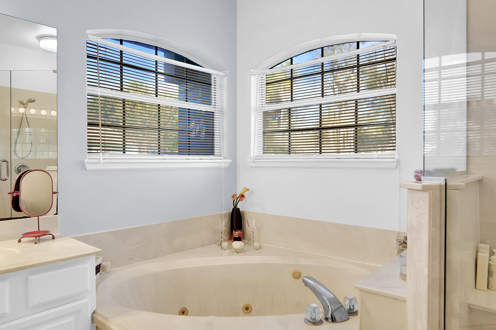 RIVIERA BEACH - Residential