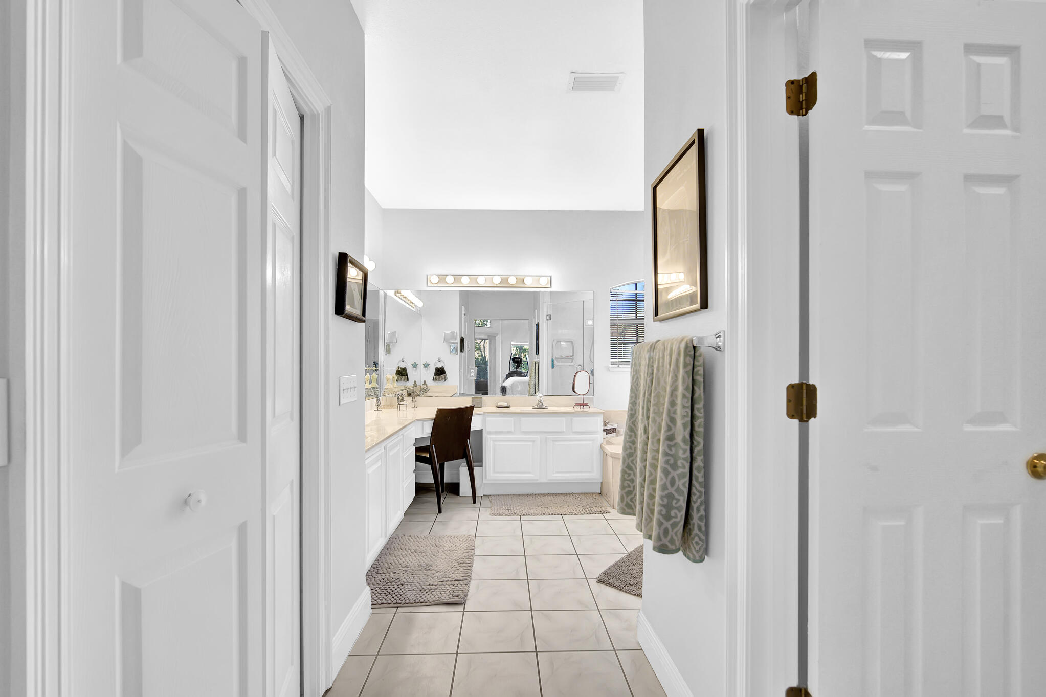 RIVIERA BEACH - Residential