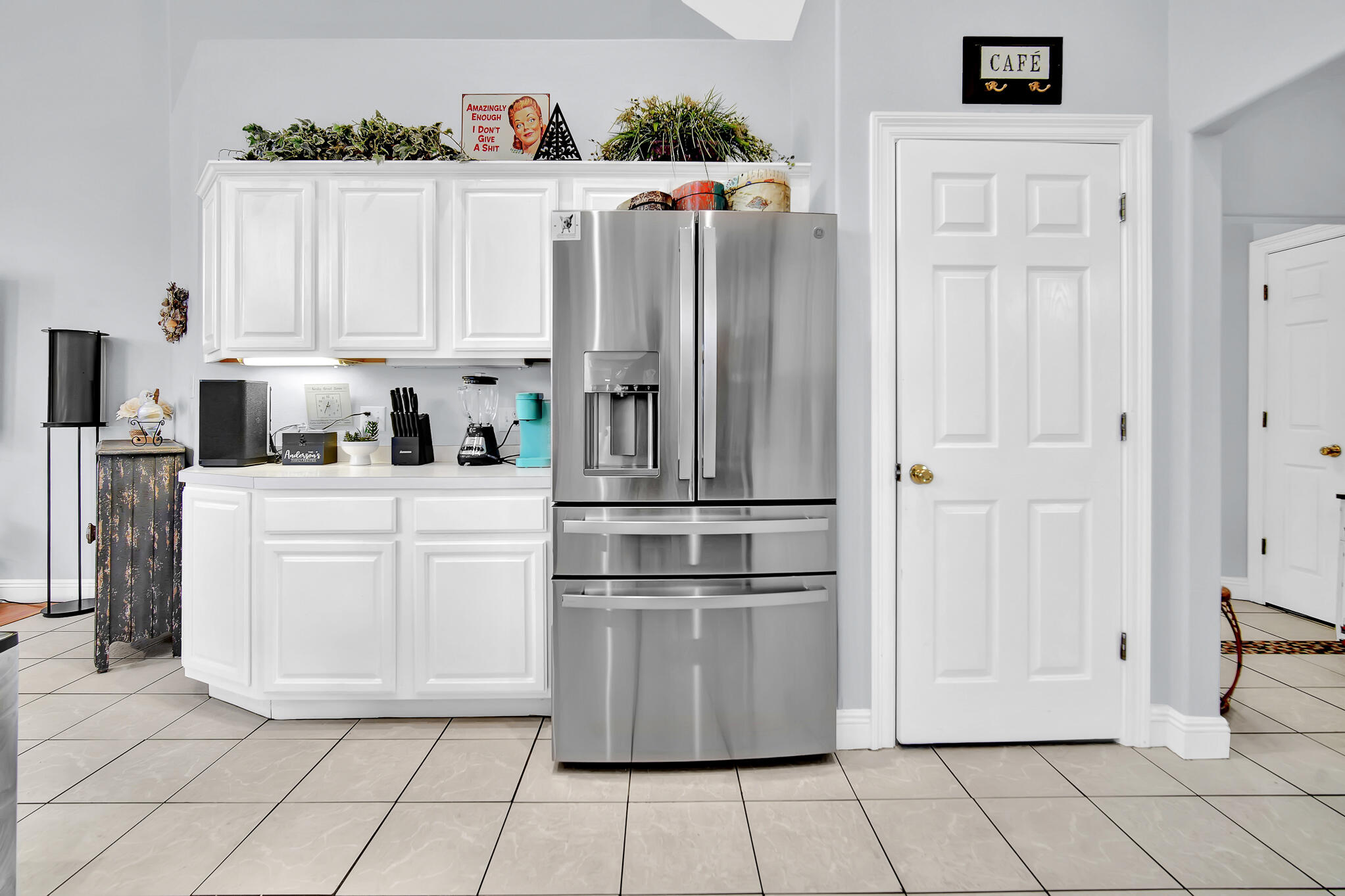 RIVIERA BEACH - Residential