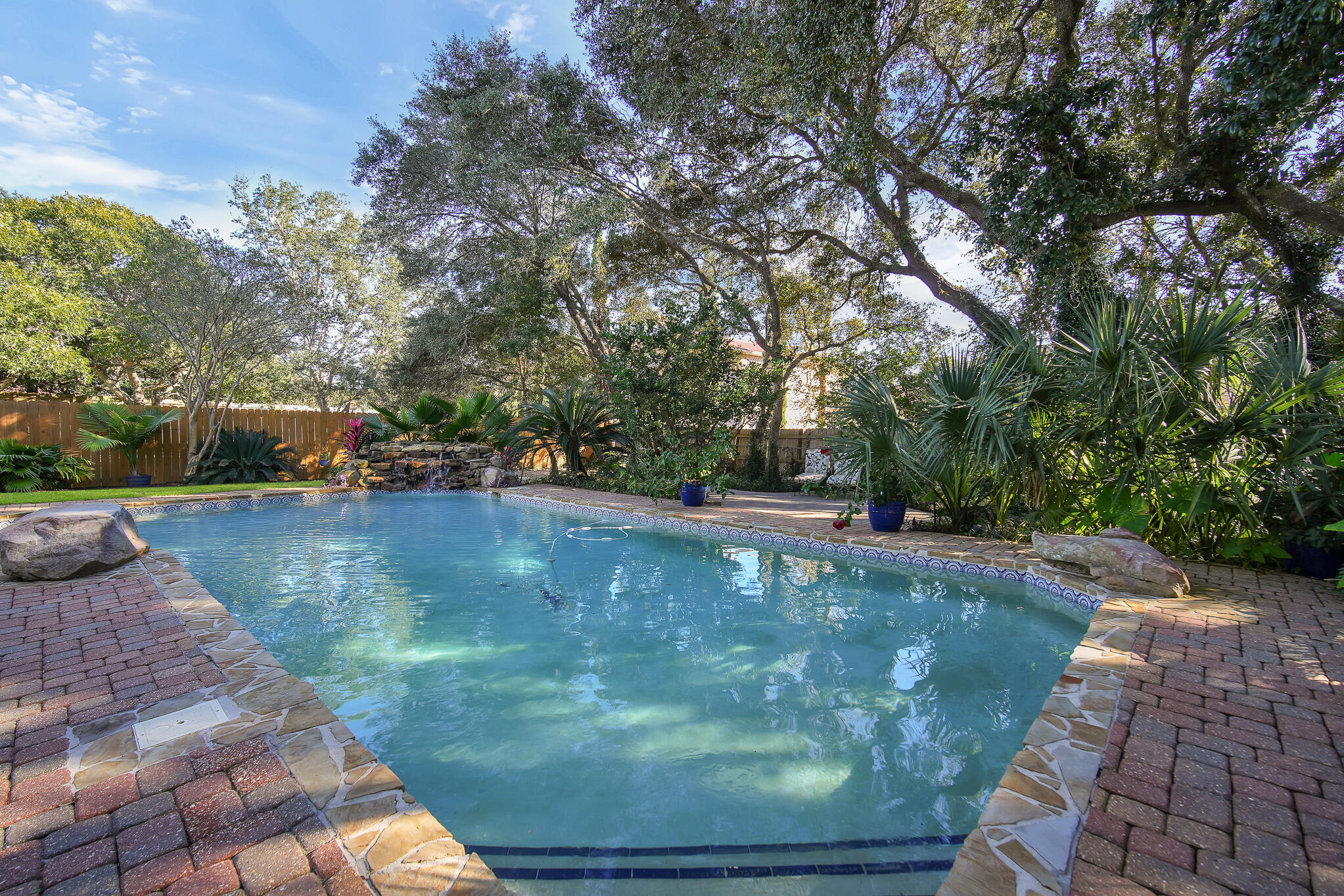 RIVIERA BEACH - Residential