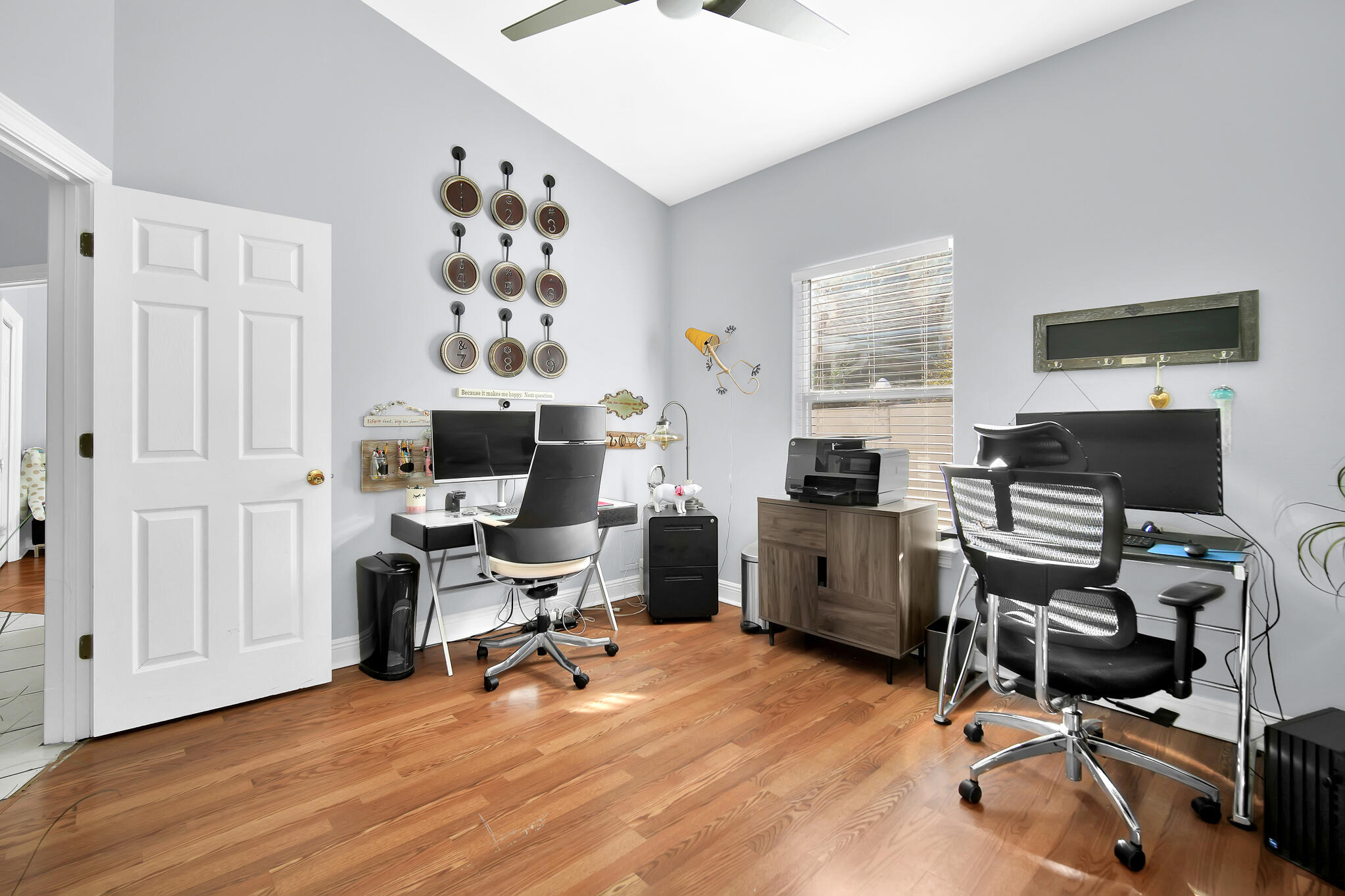 RIVIERA BEACH - Residential