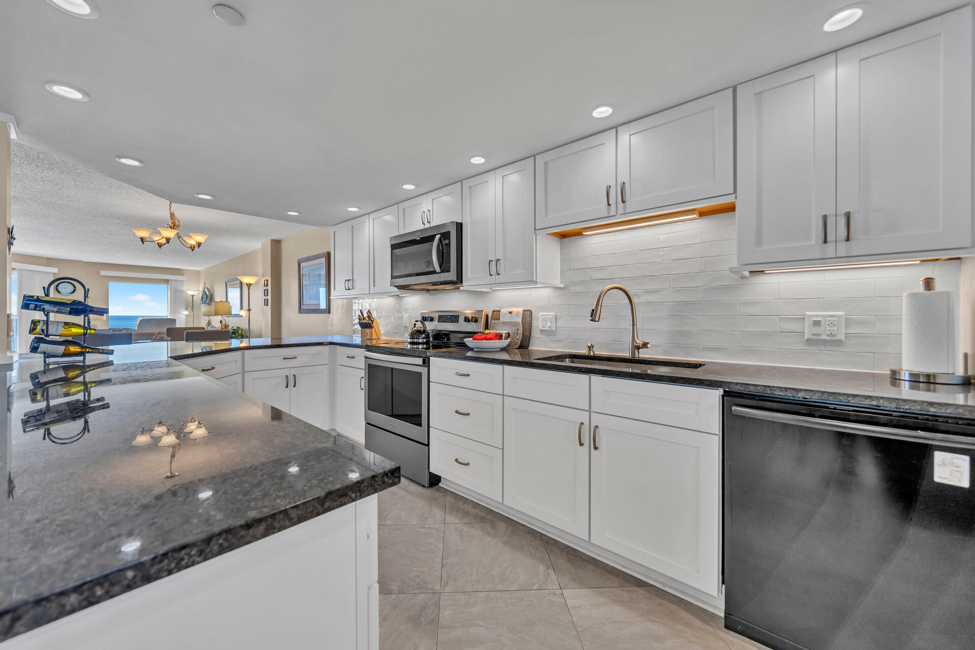 INLET REEF CLUB CONDO - Residential