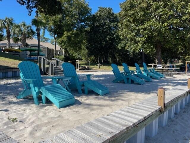 HIDDEN BAY VILLAGE - Residential