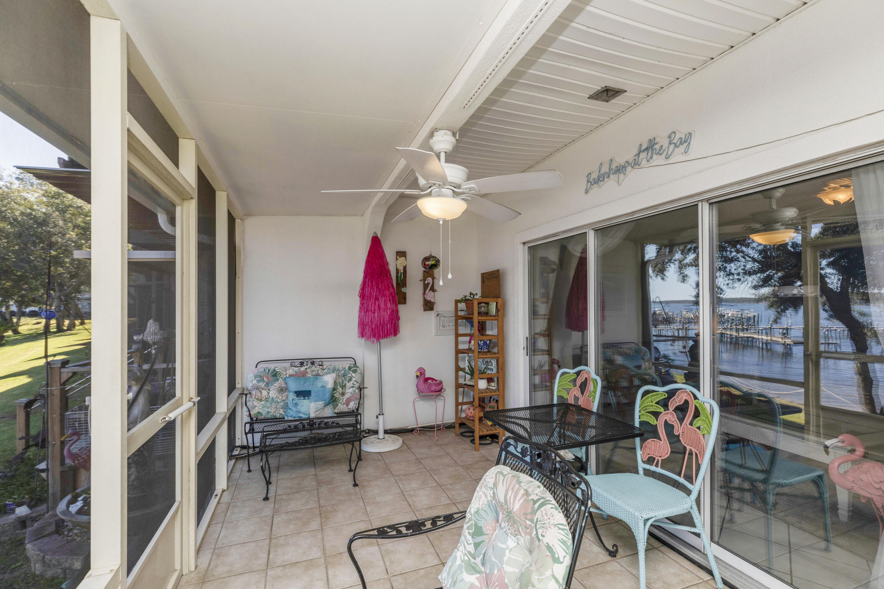 HIDDEN BAY VILLAGE - Residential