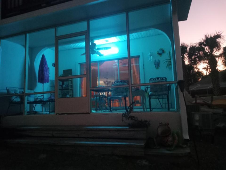 HIDDEN BAY VILLAGE - Residential