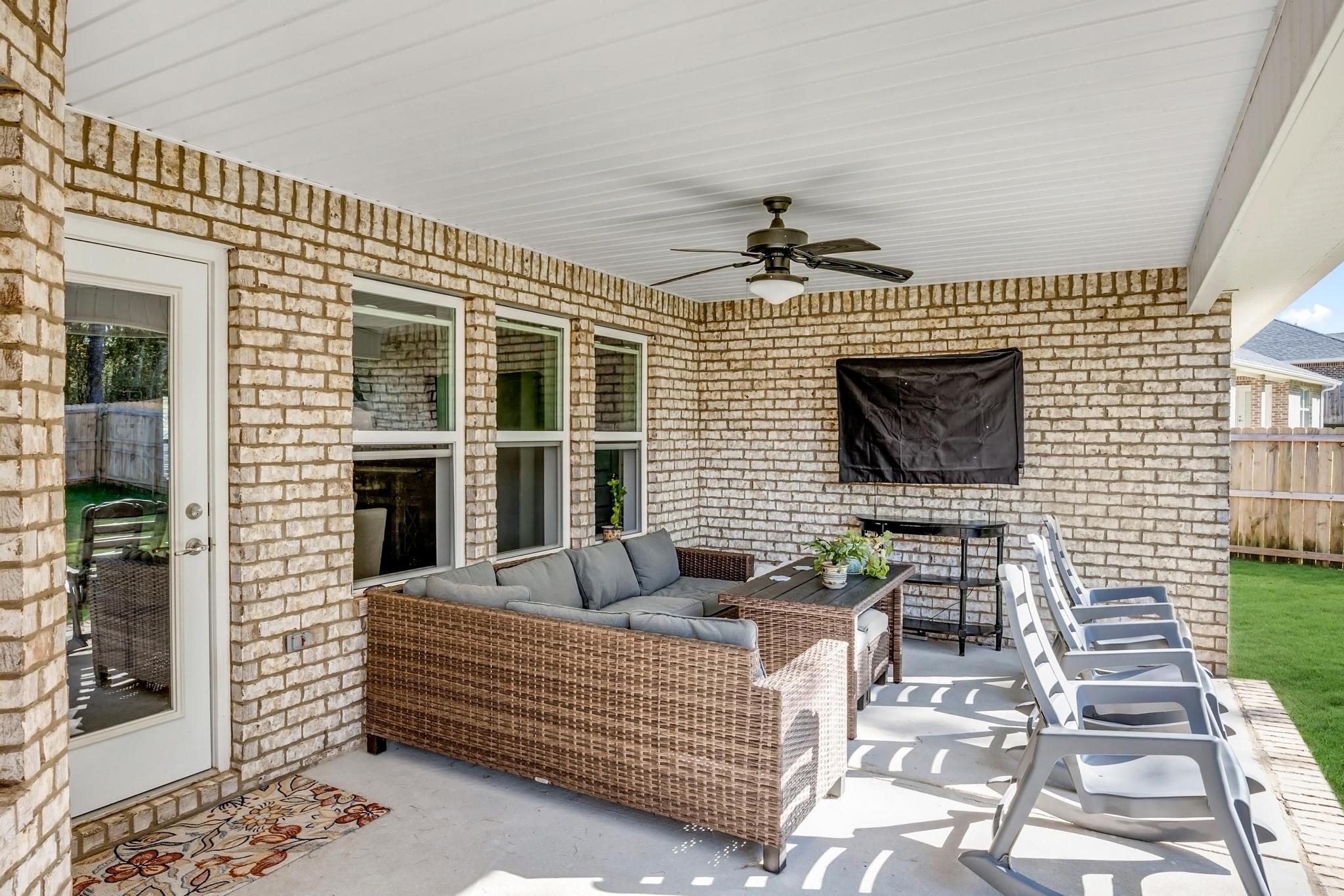 NATURE LAKE - Residential