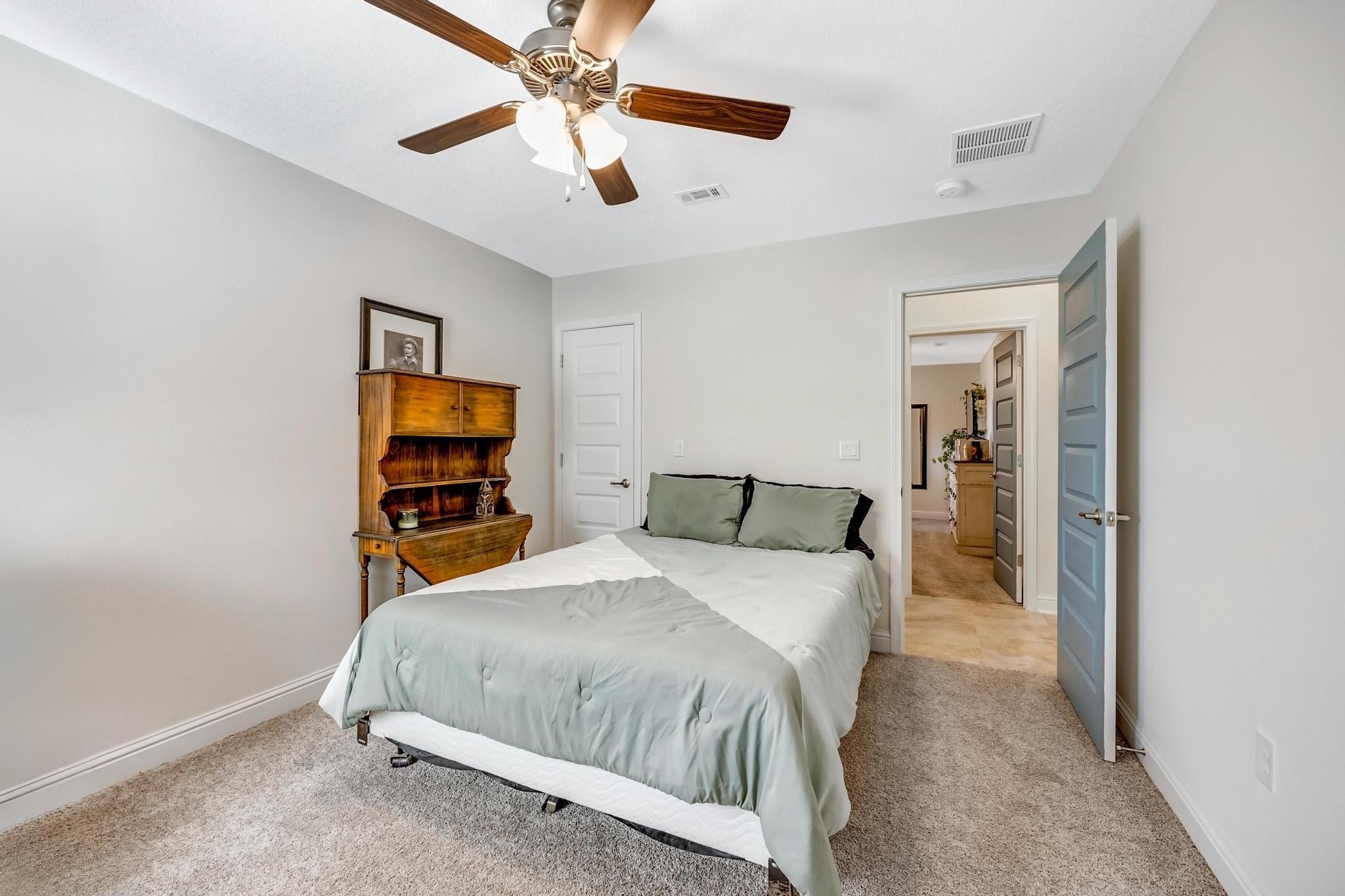 NATURE LAKE - Residential