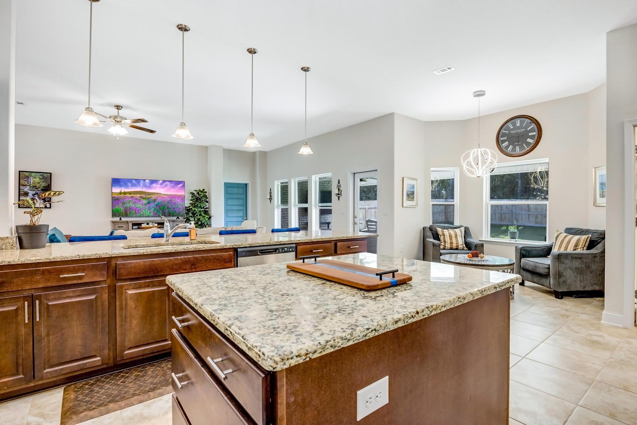 NATURE LAKE - Residential