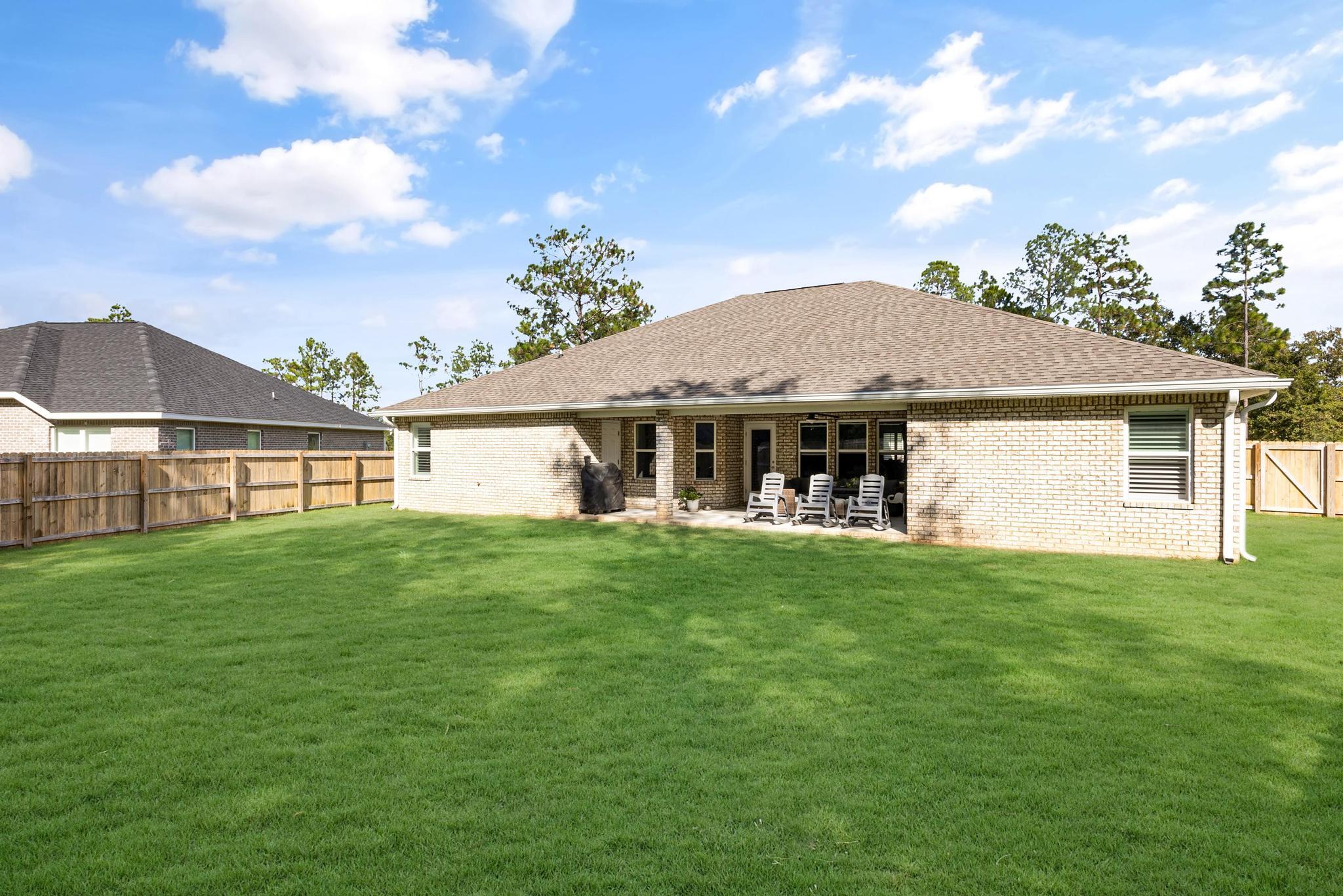 NATURE LAKE - Residential